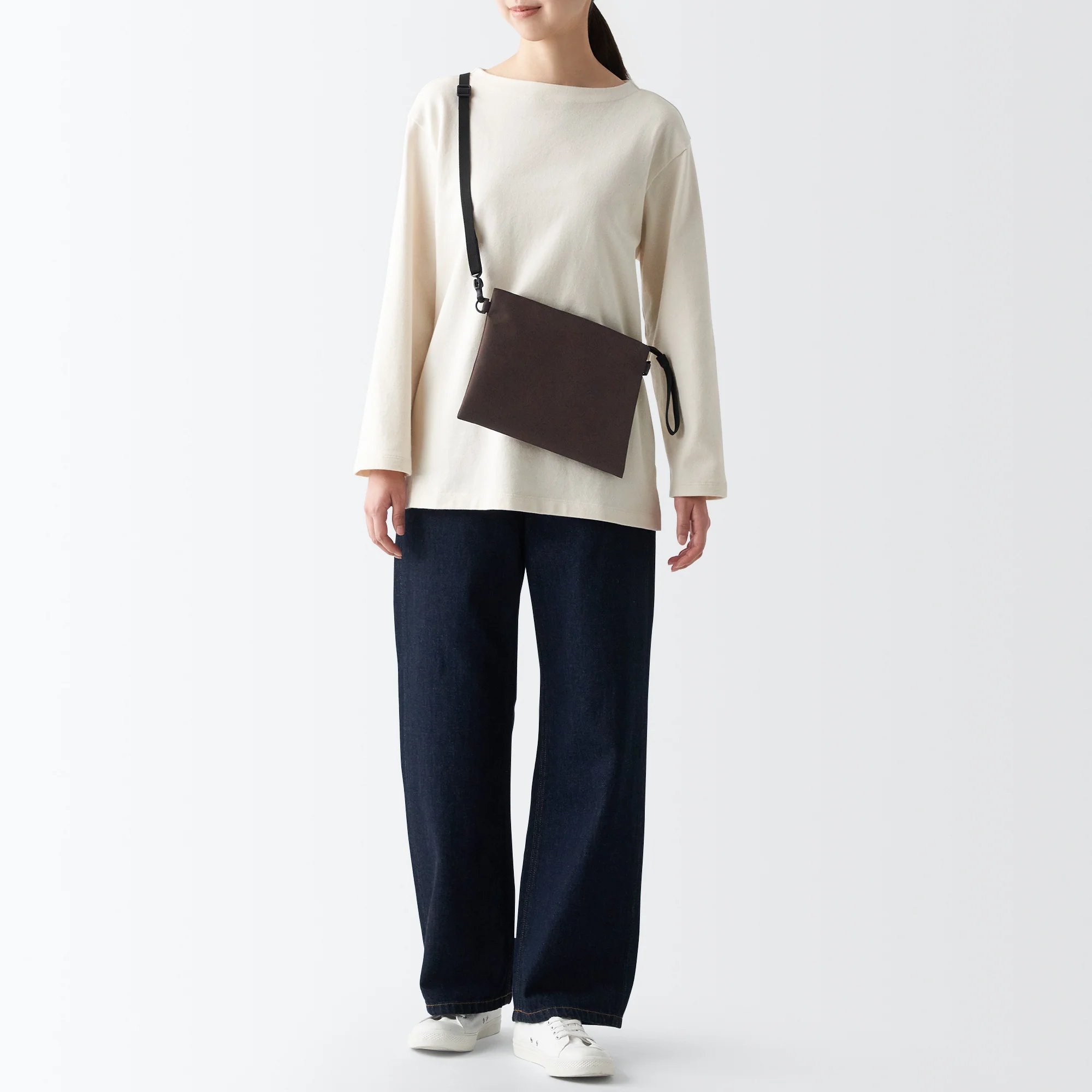 2-Way Water Repellent Sacoche / Crossbody Bag - Image 3