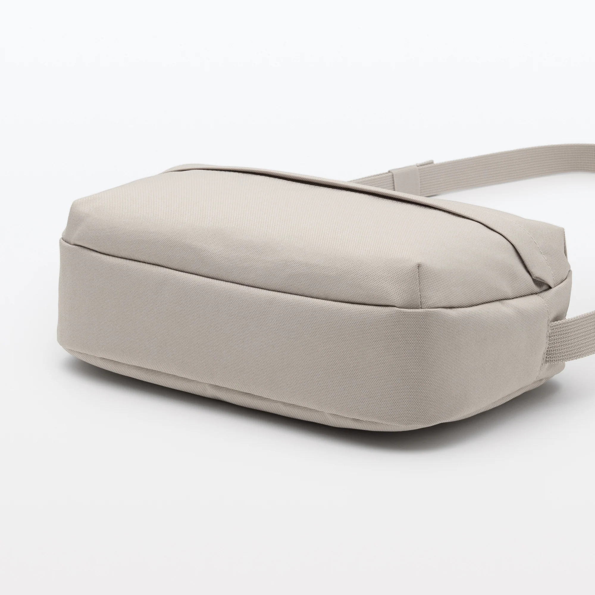 2-Way Water Repellent Shoulder Bag - Image 31