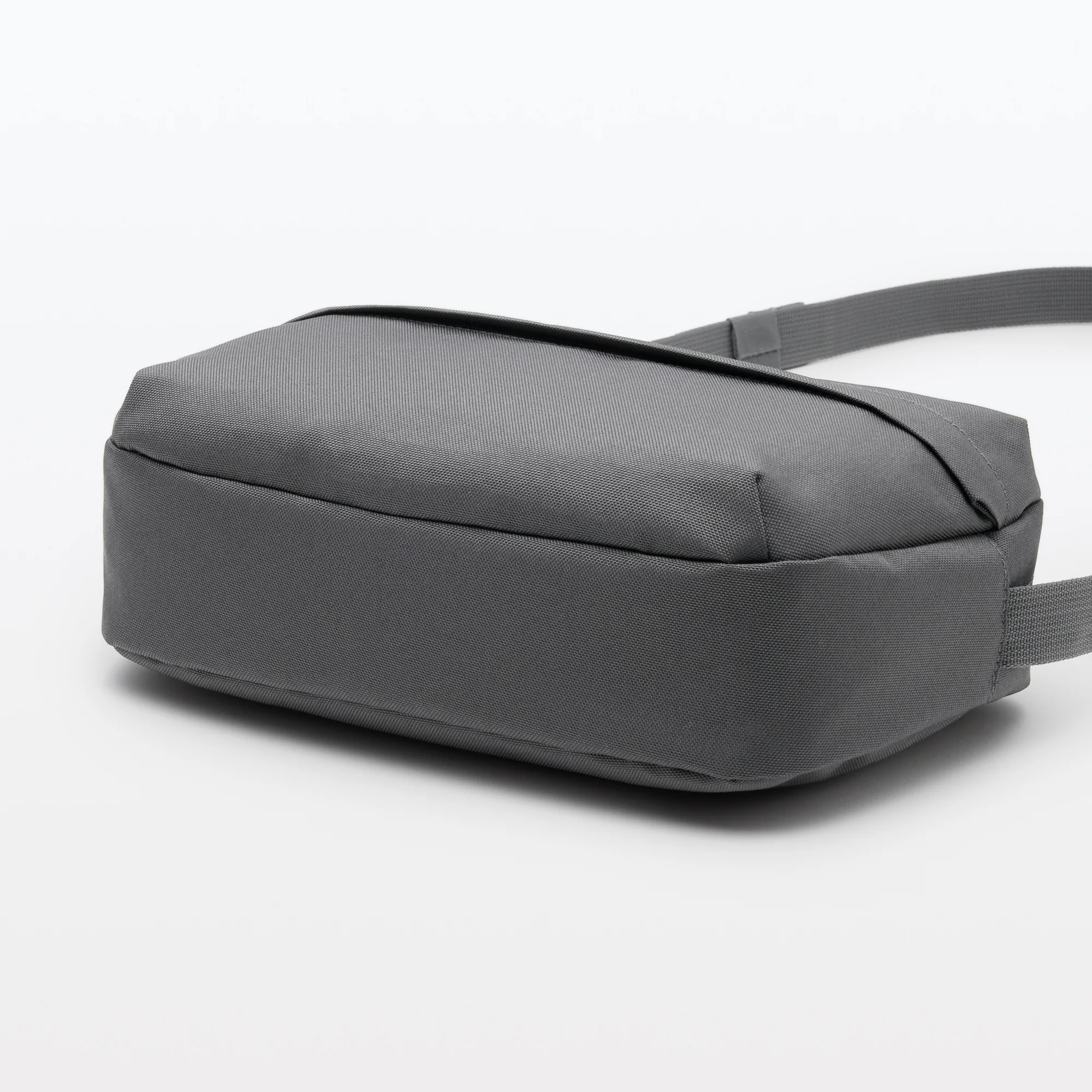 2-Way Water Repellent Shoulder Bag - Image 45