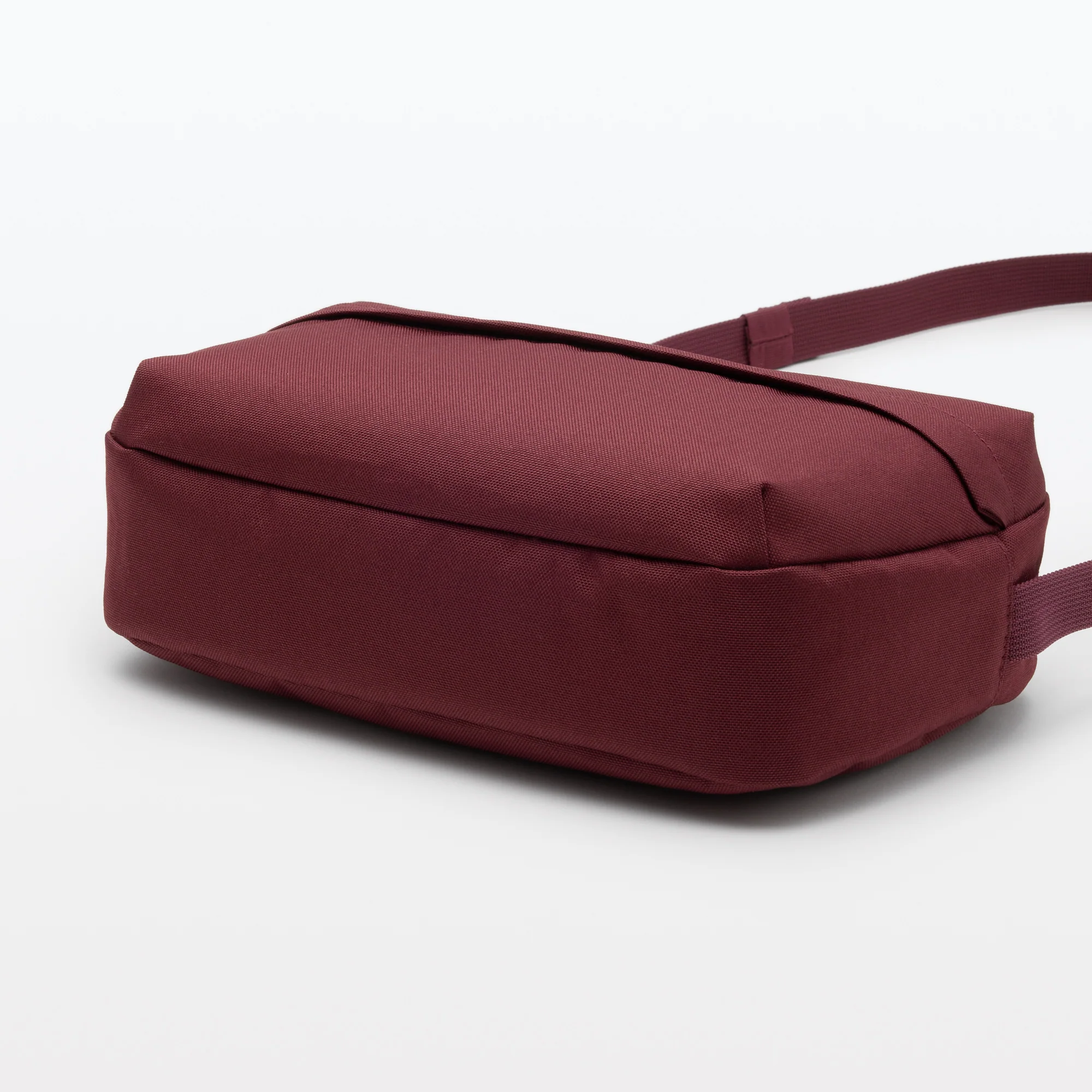 2-Way Water Repellent Shoulder Bag - Image 73