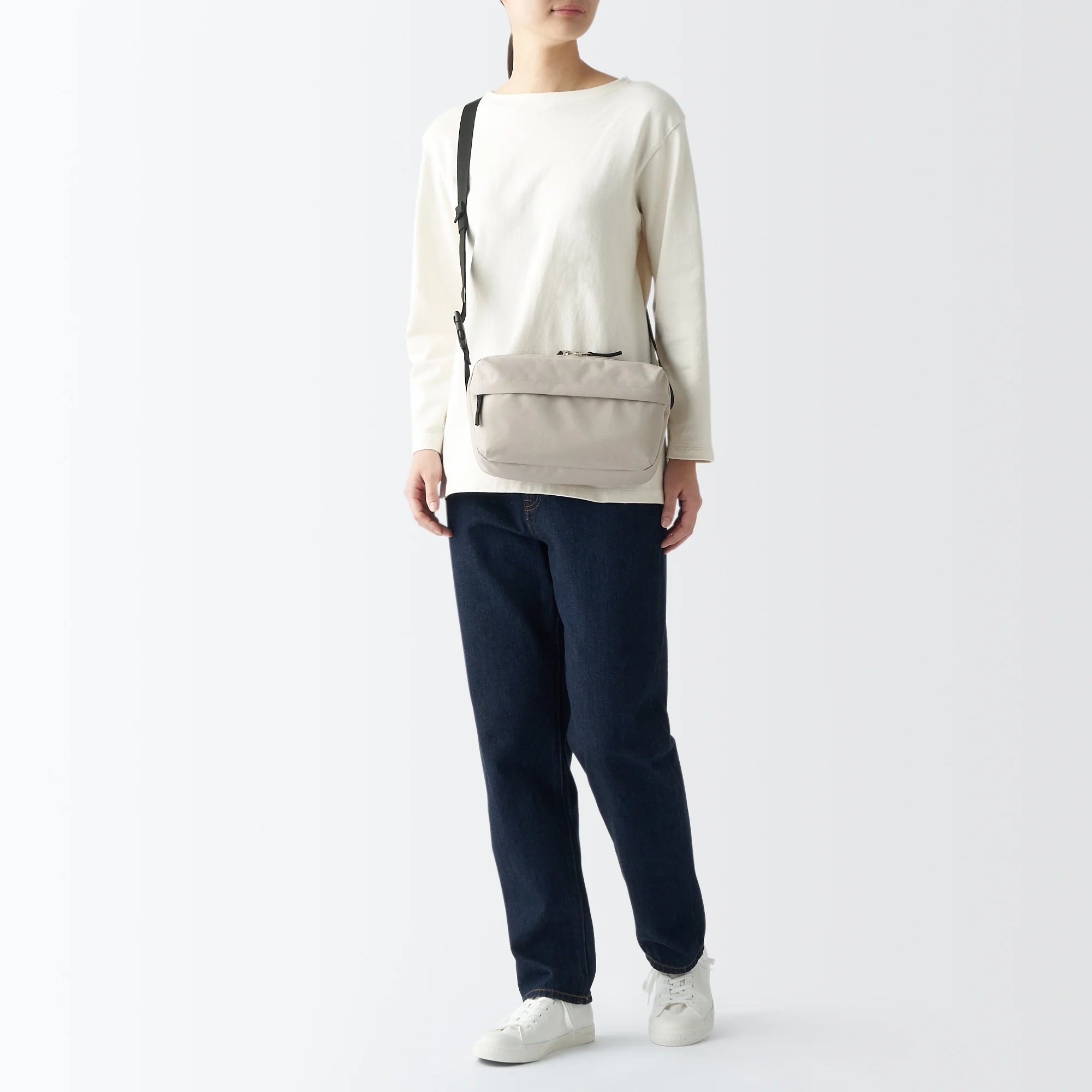 2-Way Water Repellent Shoulder Bag - Image 49