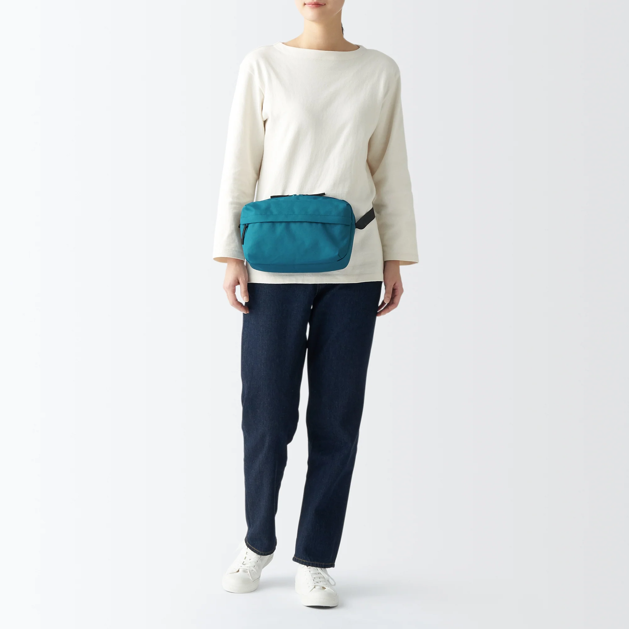 2-Way Water Repellent Shoulder Bag - Image 64