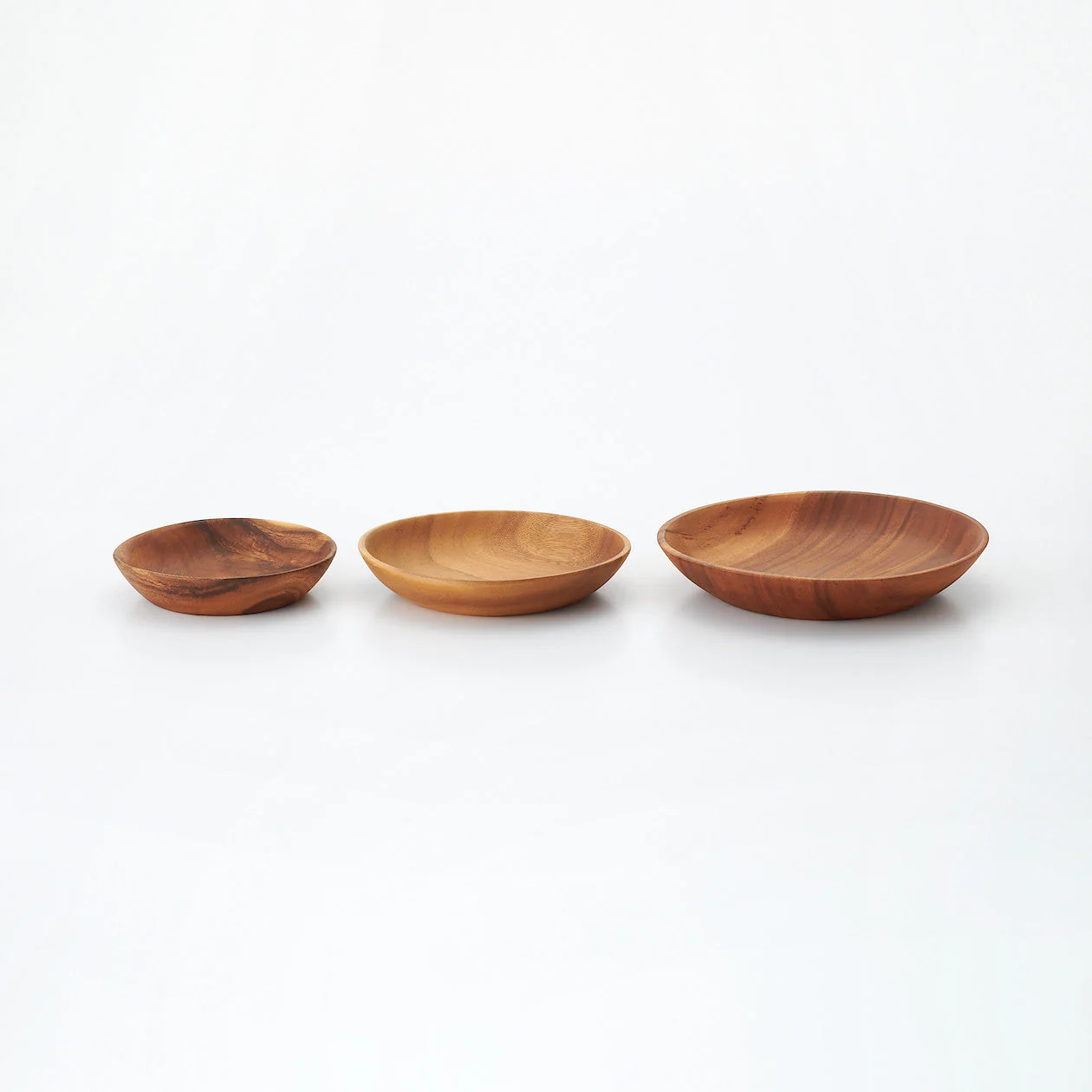 Acacia Deep Plate (Dia. 24 cm) - Image 6