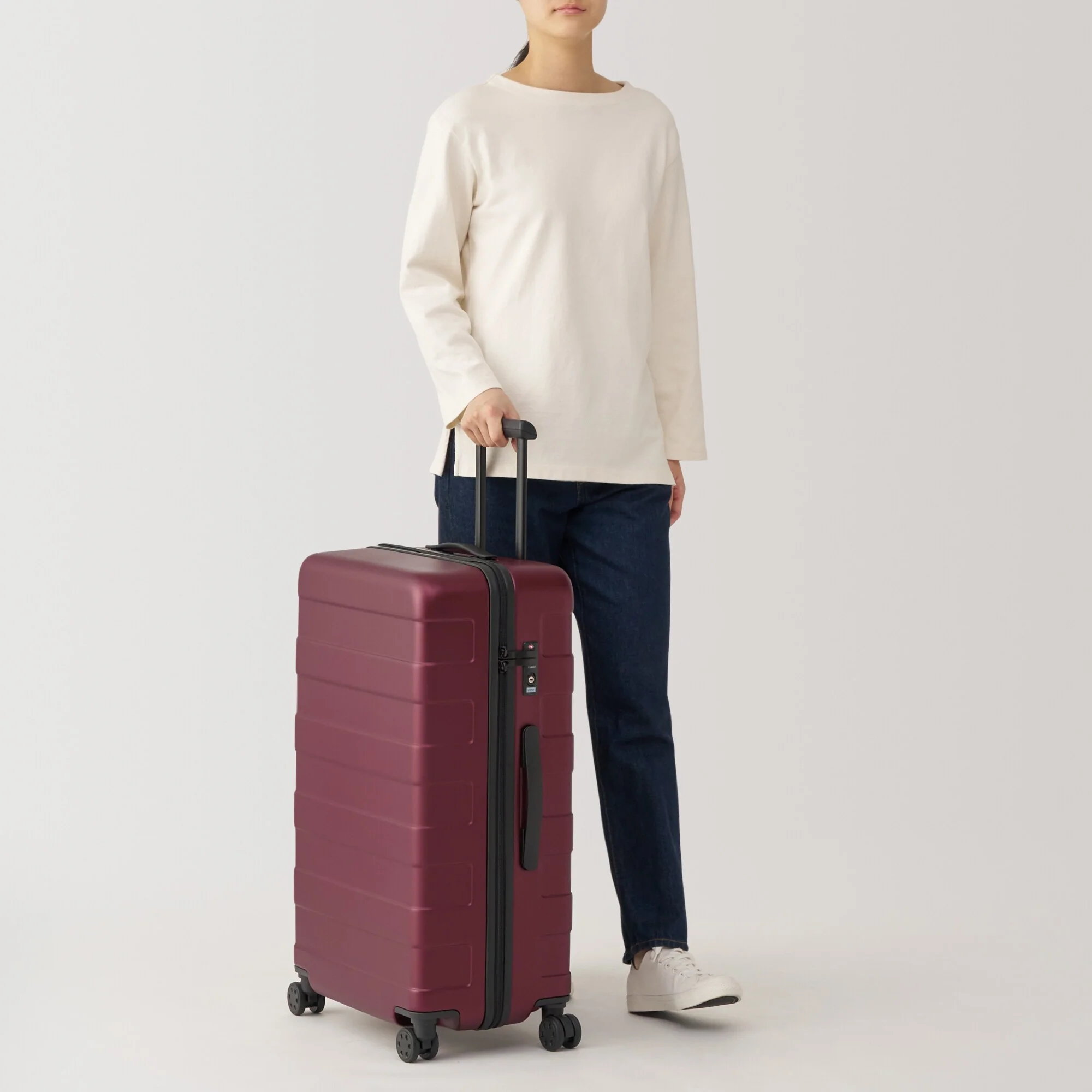 Adjustable Handle Hard Shell Suitcase 75L | Check-In - Image 16