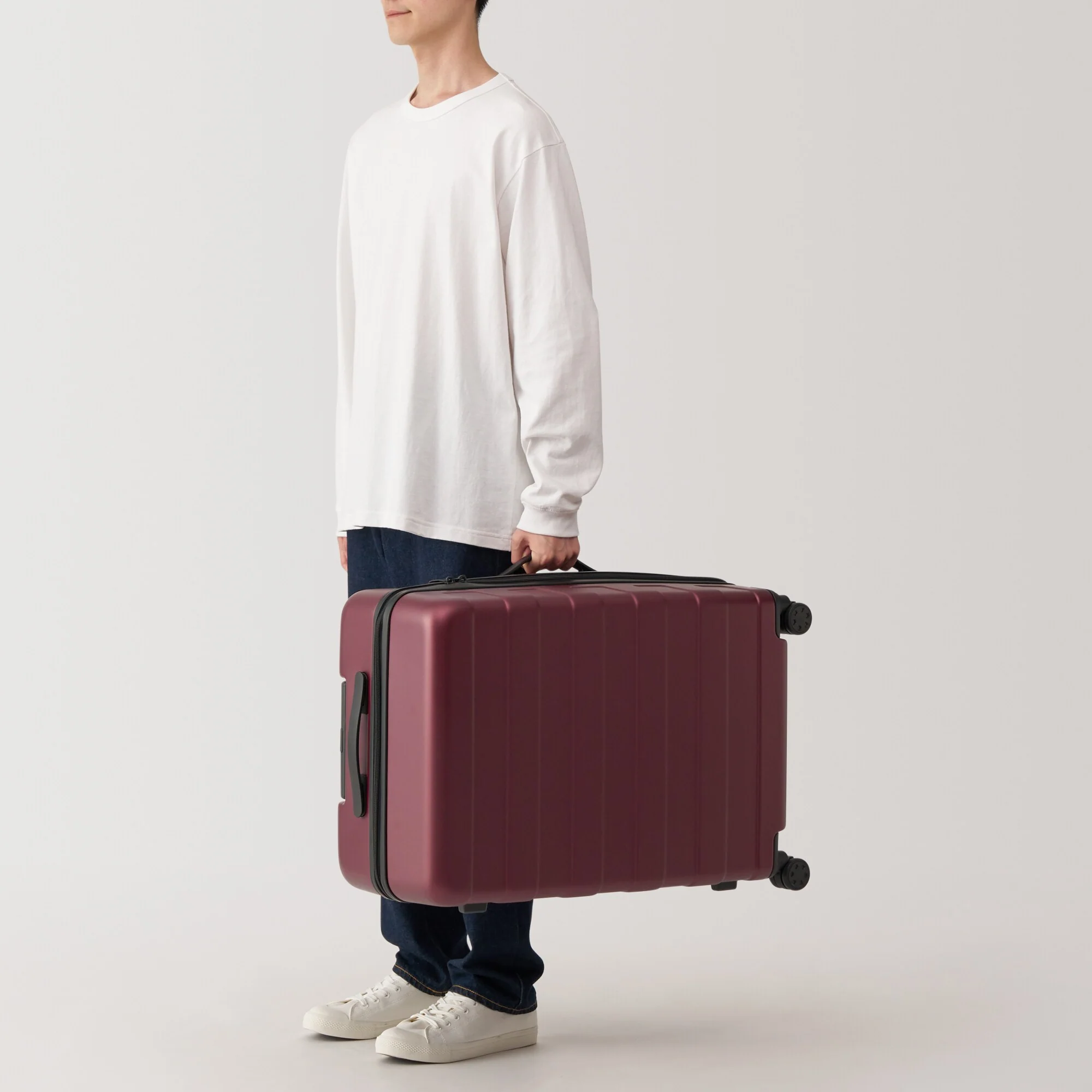 Adjustable Handle Hard Shell Suitcase 75L | Check-In - Image 19