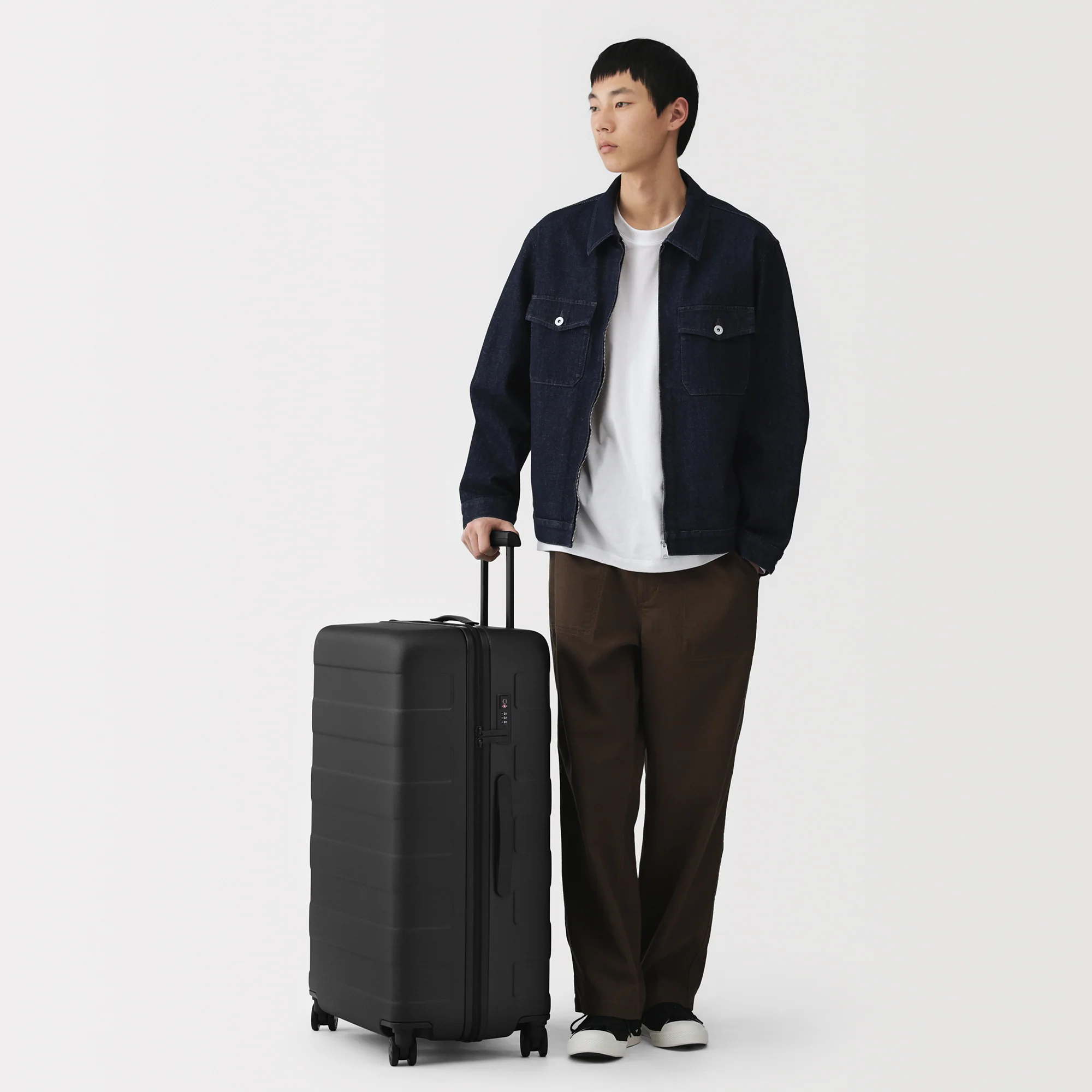 Hard Shell Suitcase 105L | Check-In - Image 31