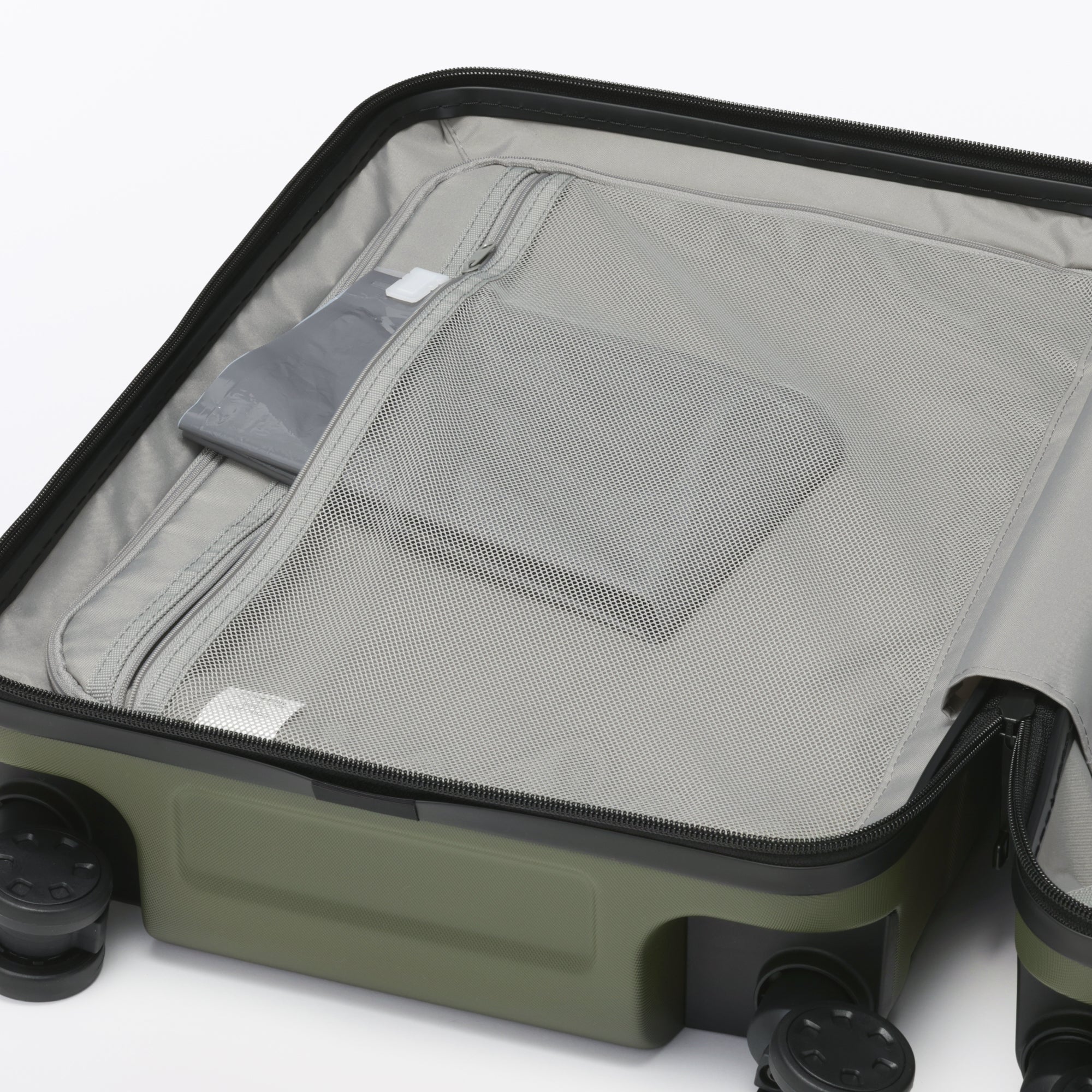 Hard Shell Suitcase 36L | Carry-On - Image 9