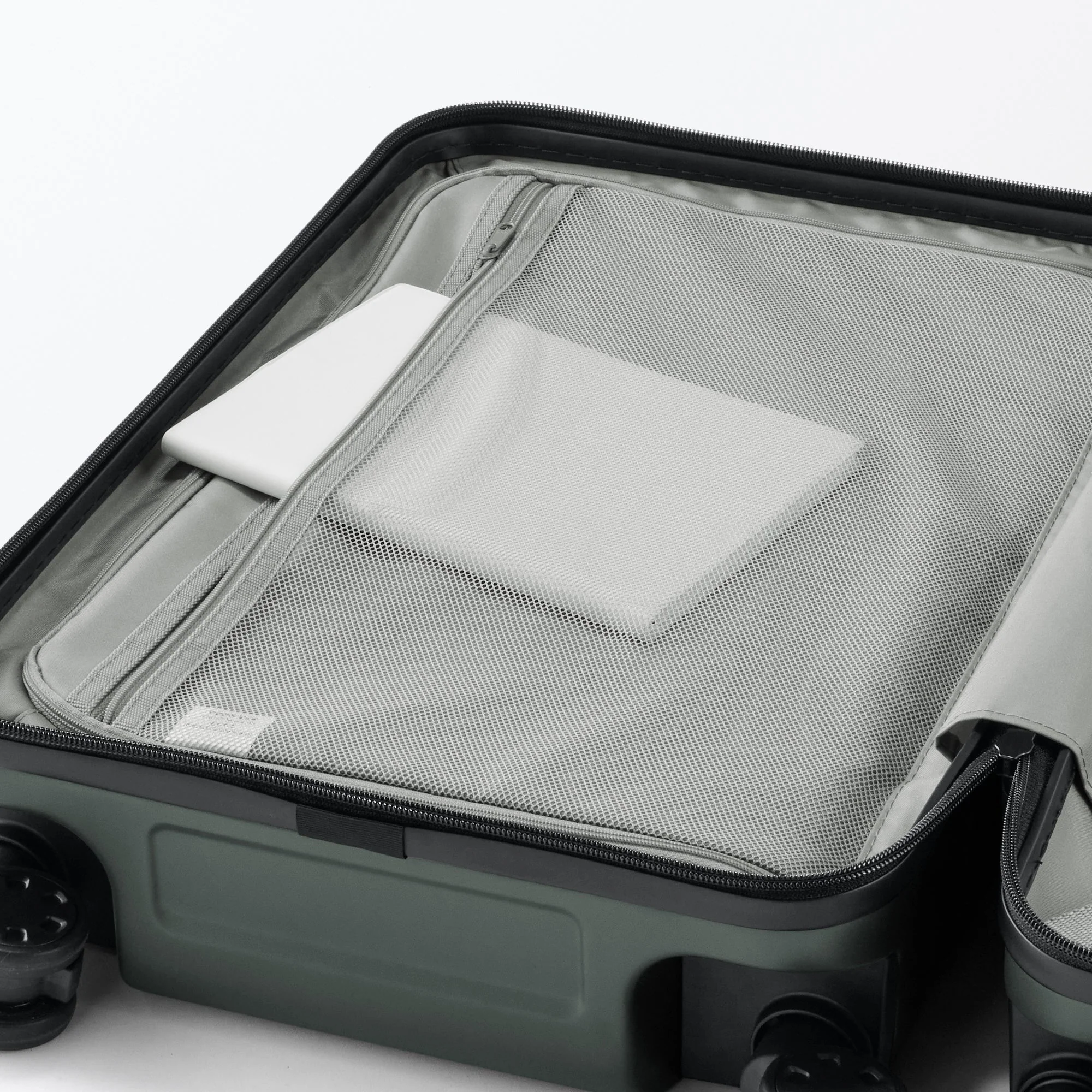 Adjustable Handle Hard Shell Suitcase 36L | Carry-On - Image 12