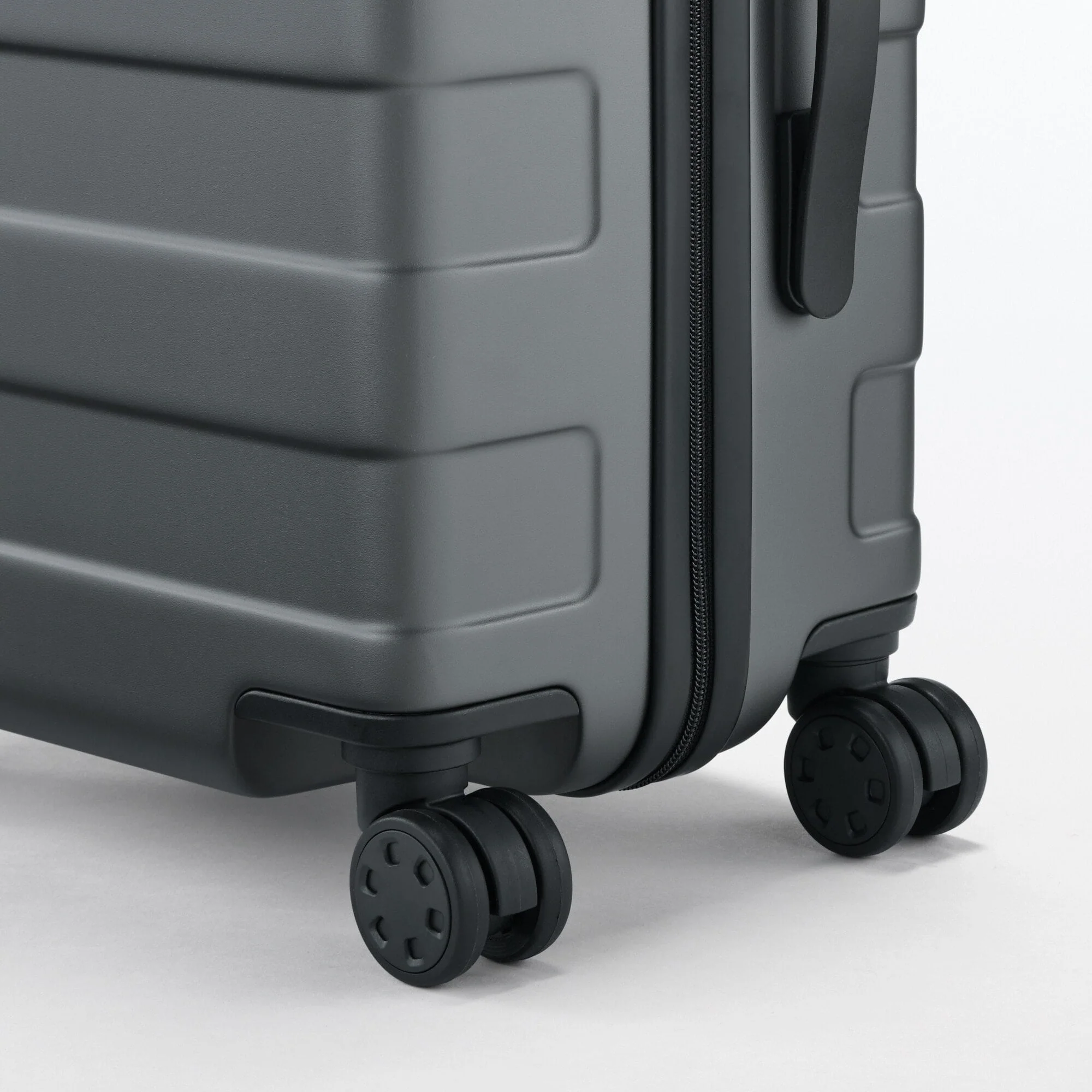 Adjustable Handle Hard Shell Suitcase 36L | Carry-On - Image 34