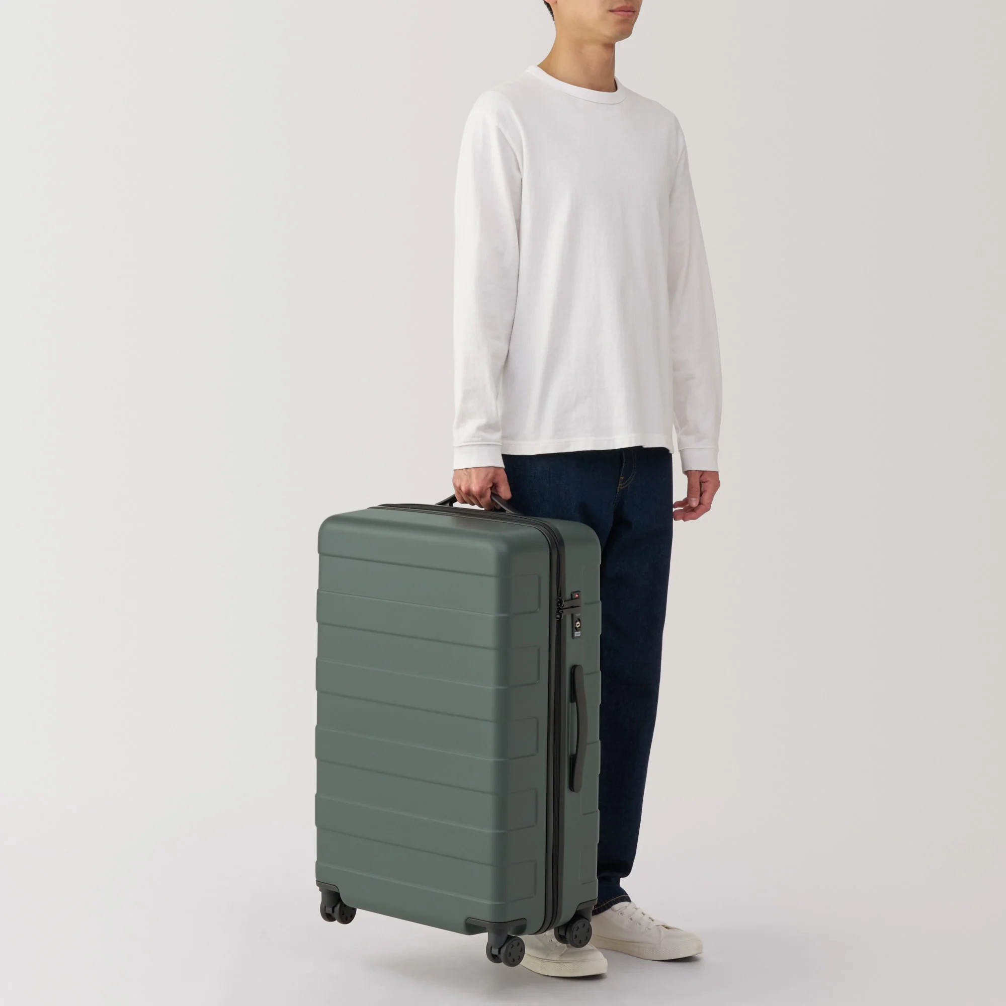 Adjustable Handle Hard Shell Suitcase 75L | Check-In - Image 18