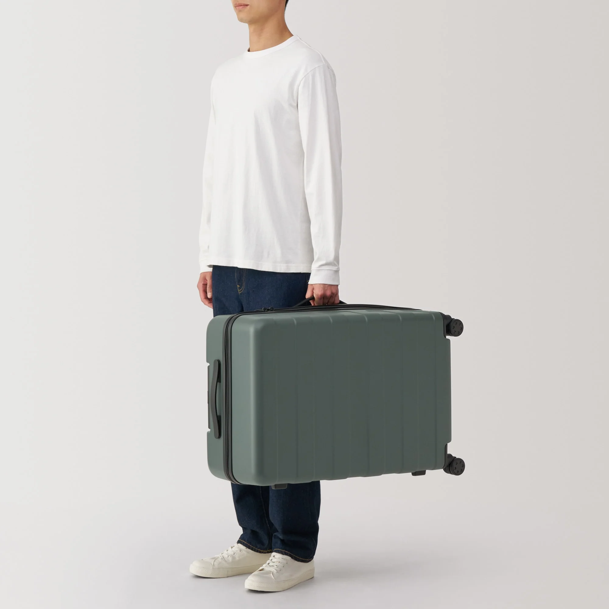 Adjustable Handle Hard Shell Suitcase 75L | Check-In - Image 19
