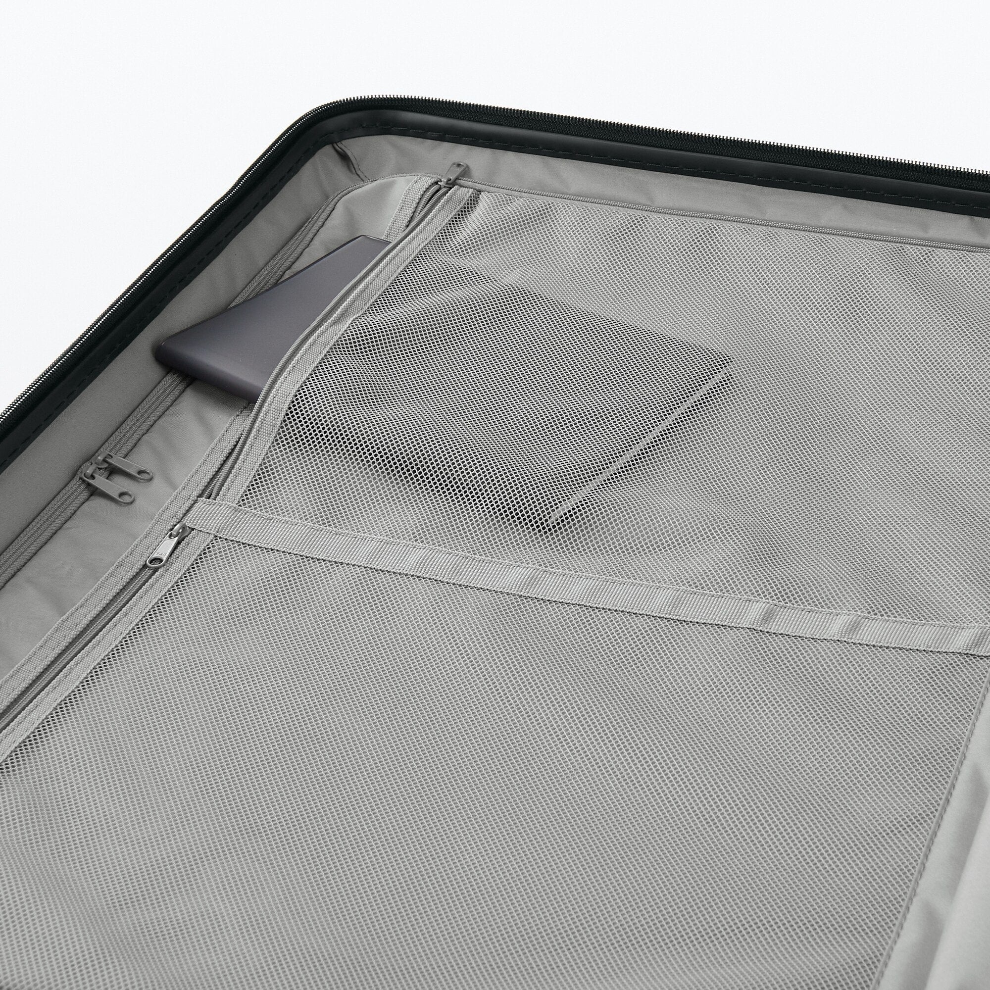 Adjustable Handle Hard Shell Suitcase 75L | Check-In - Image 28