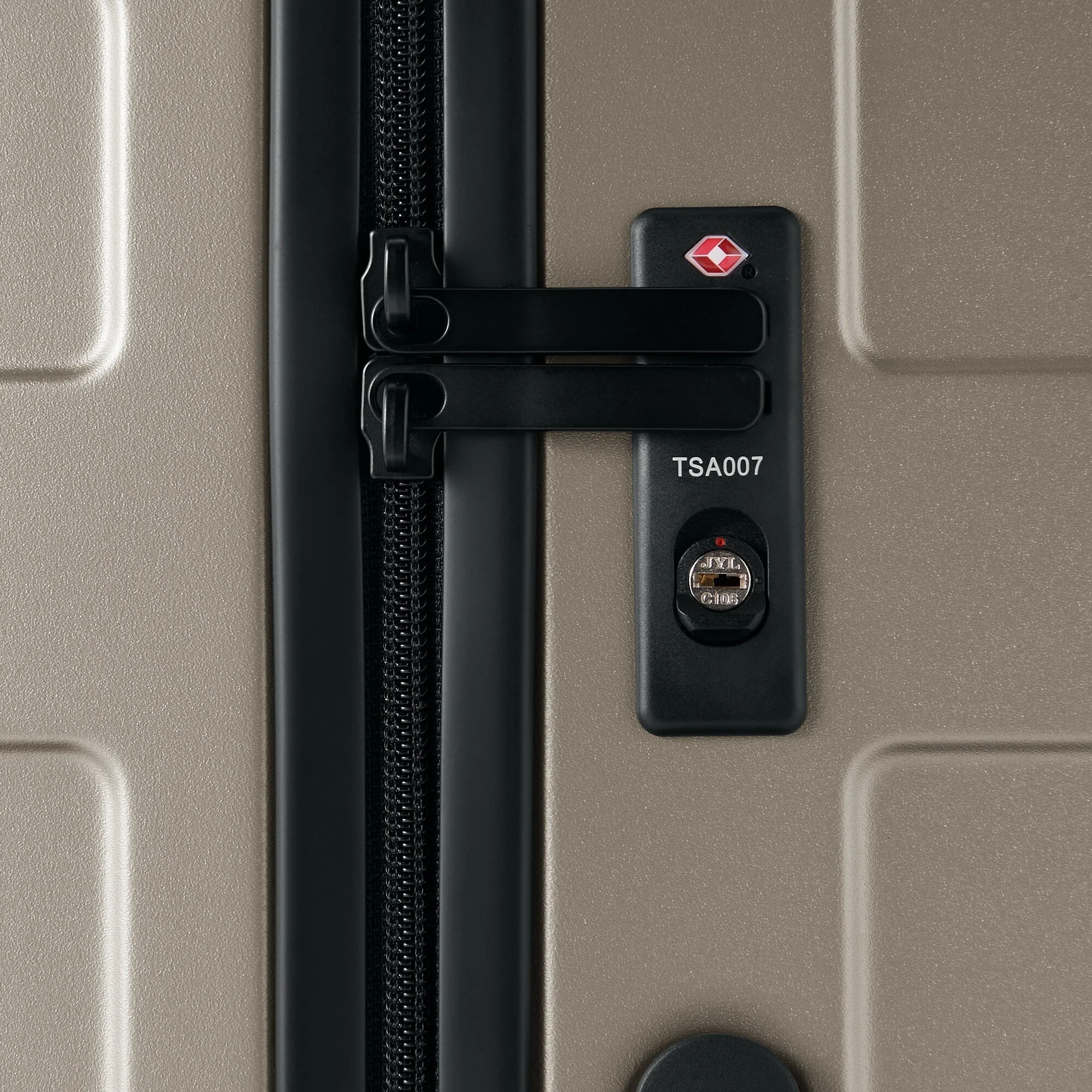 Adjustable Handle Hard Shell Suitcase 75L | Check-In - Image 30