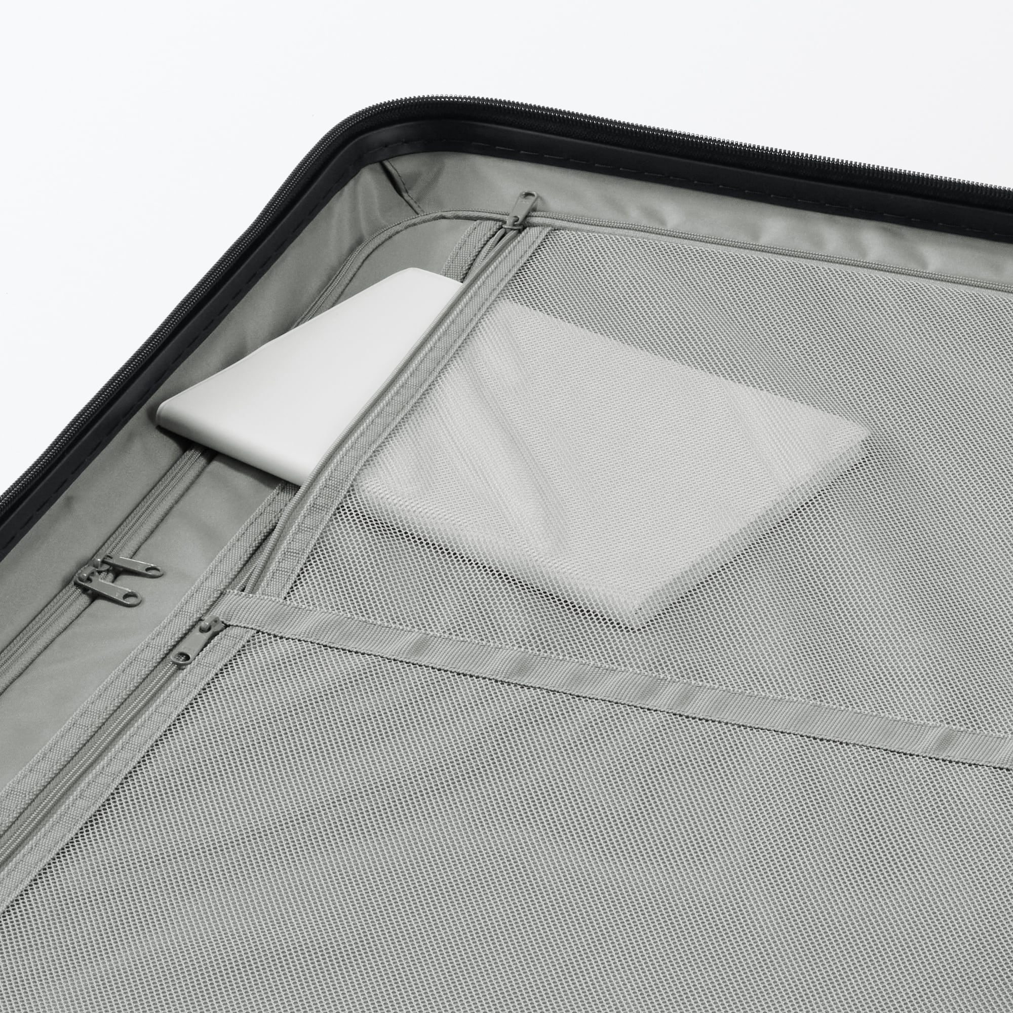 Adjustable Handle Hard Shell Suitcase 75L | Check-In - Image 7