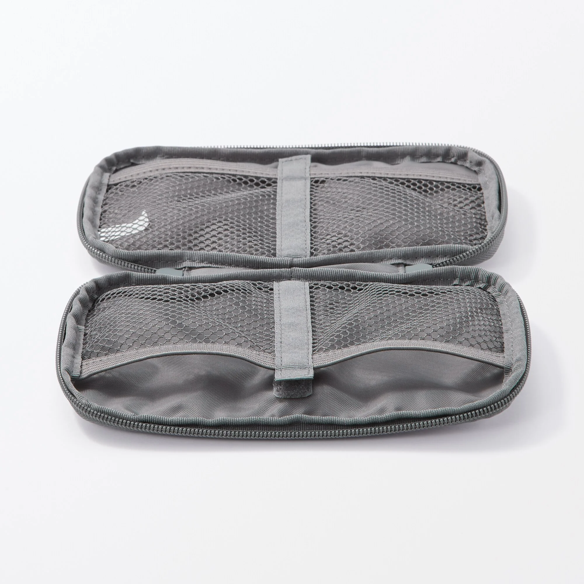 Adjustable Pockets Slim Gadget Pouch - Grey - Image 6