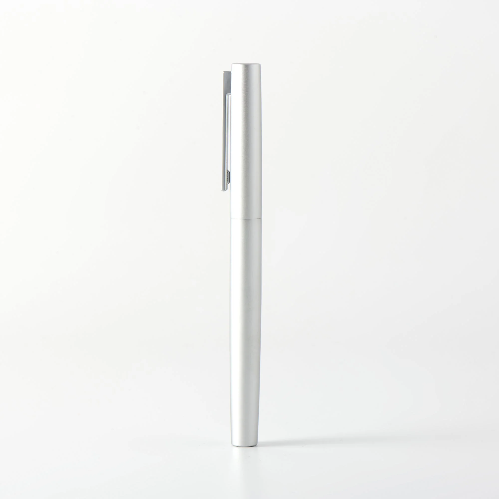 Aluminum Fountain Pen Set - Image 5