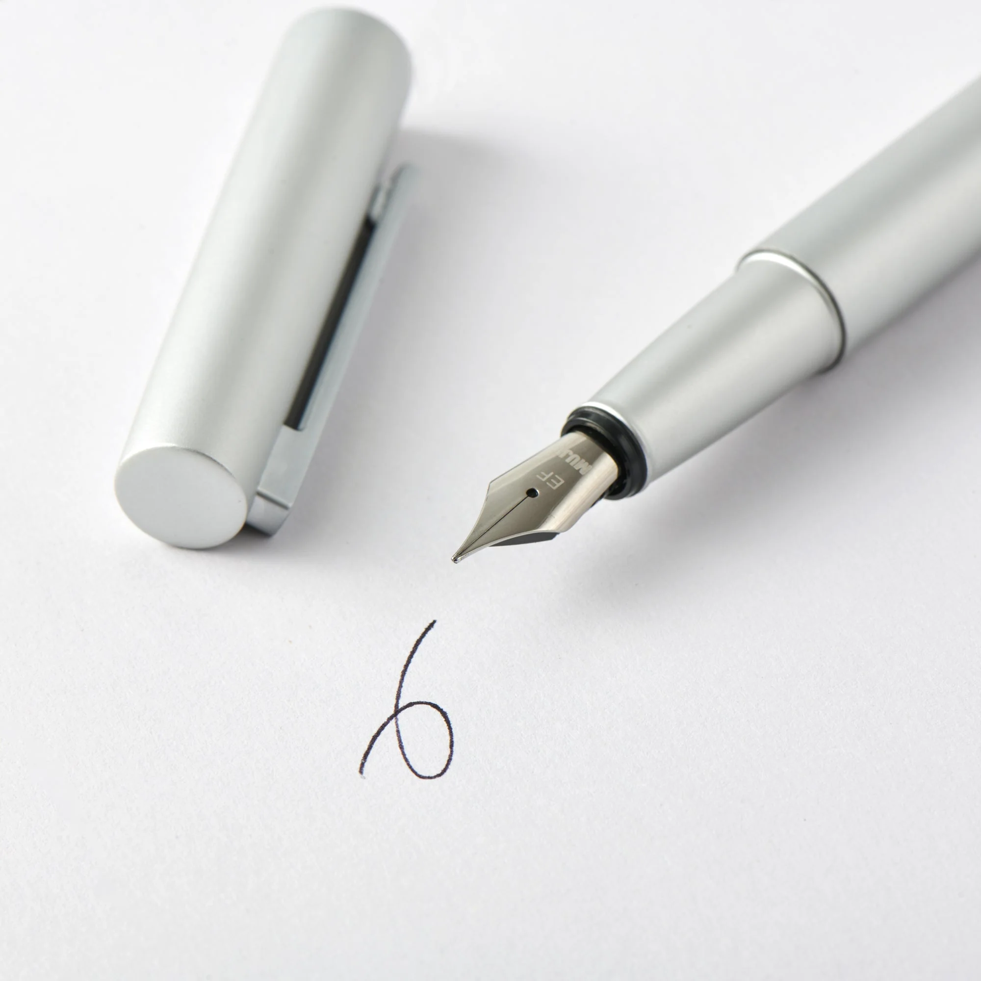 Aluminum Fountain Pen Set - Image 6