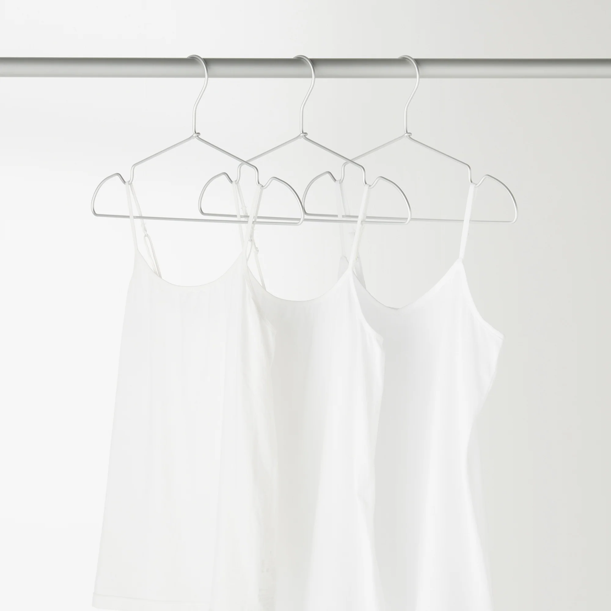 Aluminum Hangers with Notches (3pcs) - Image 8