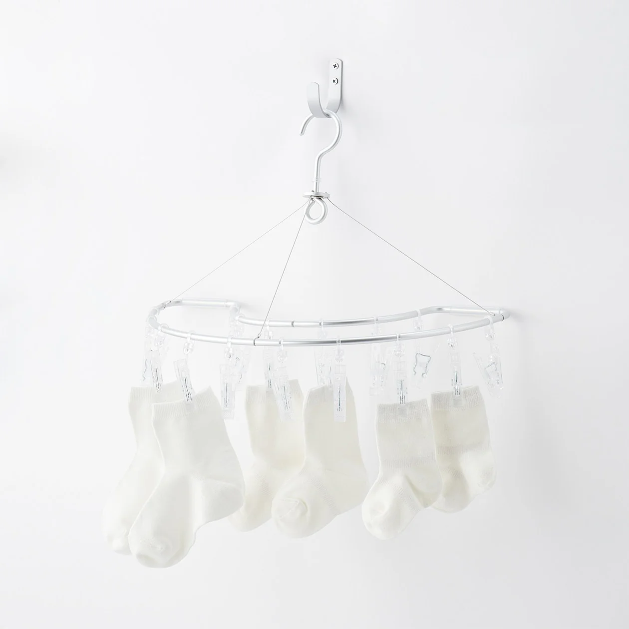 Aluminum Semicircle Hanger with Pegs - Image 2