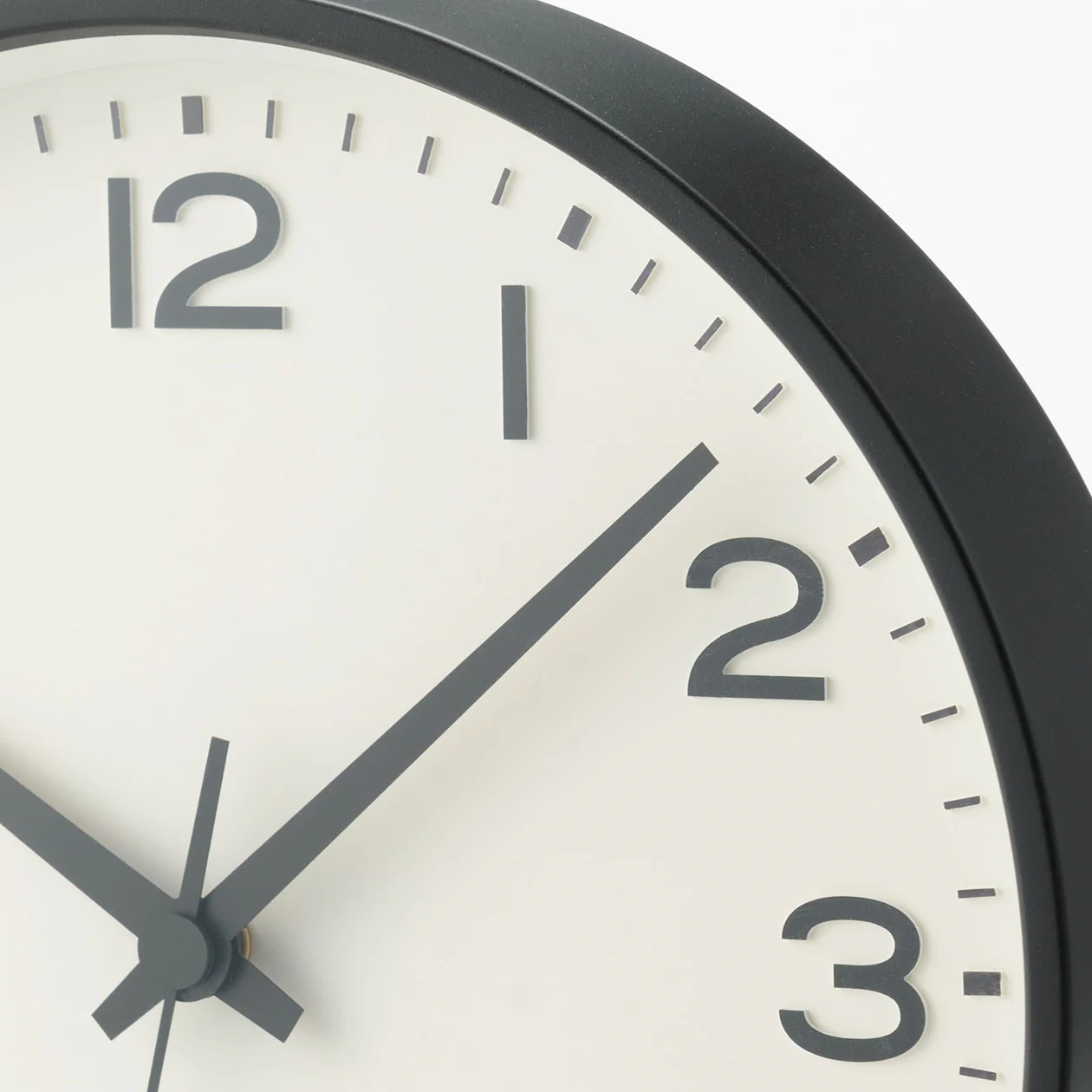 Analog Wall Clock - Image 3