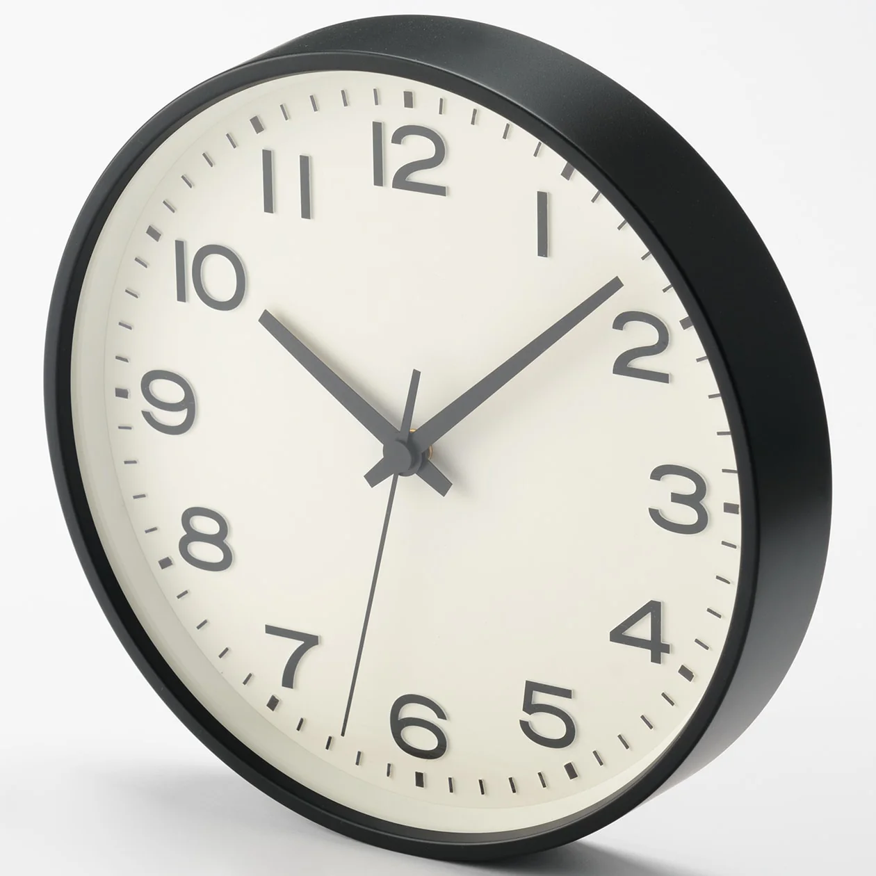 Analog Wall Clock - Image 4
