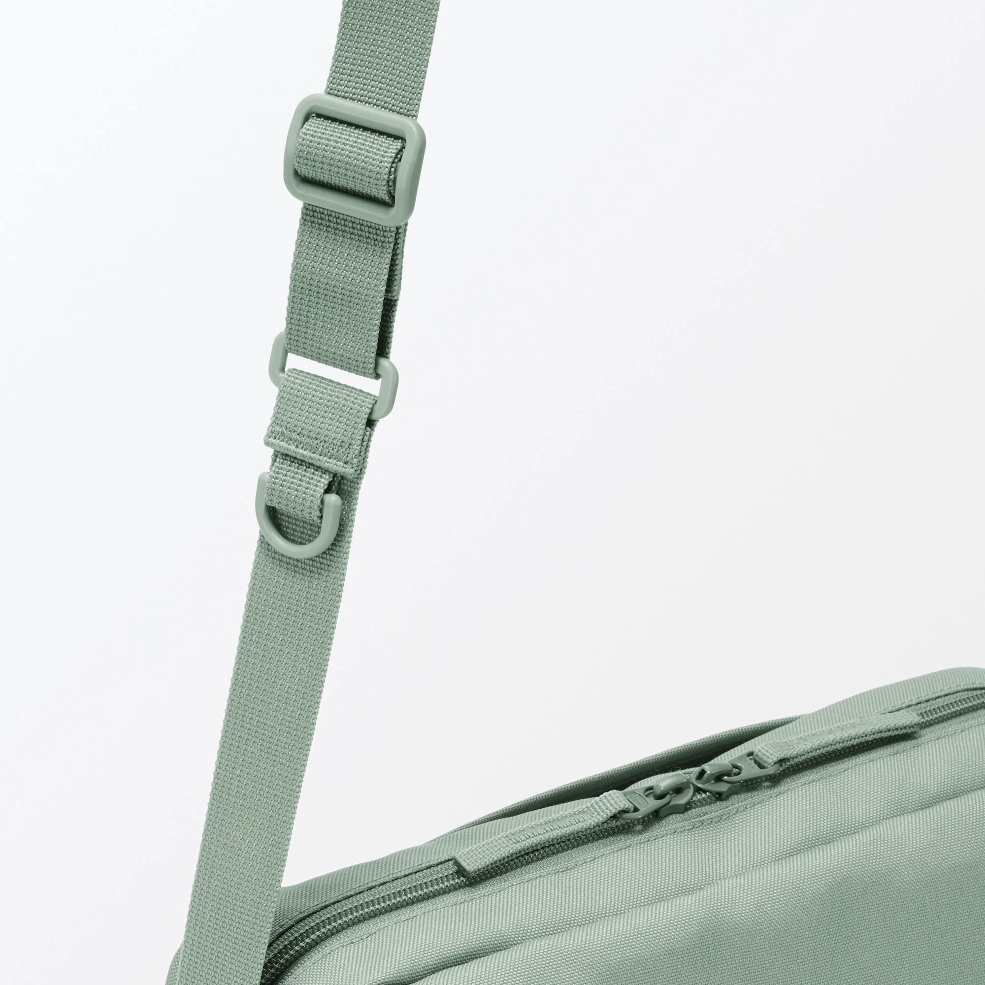 Back Pocket Shoulder Bag - Image 61