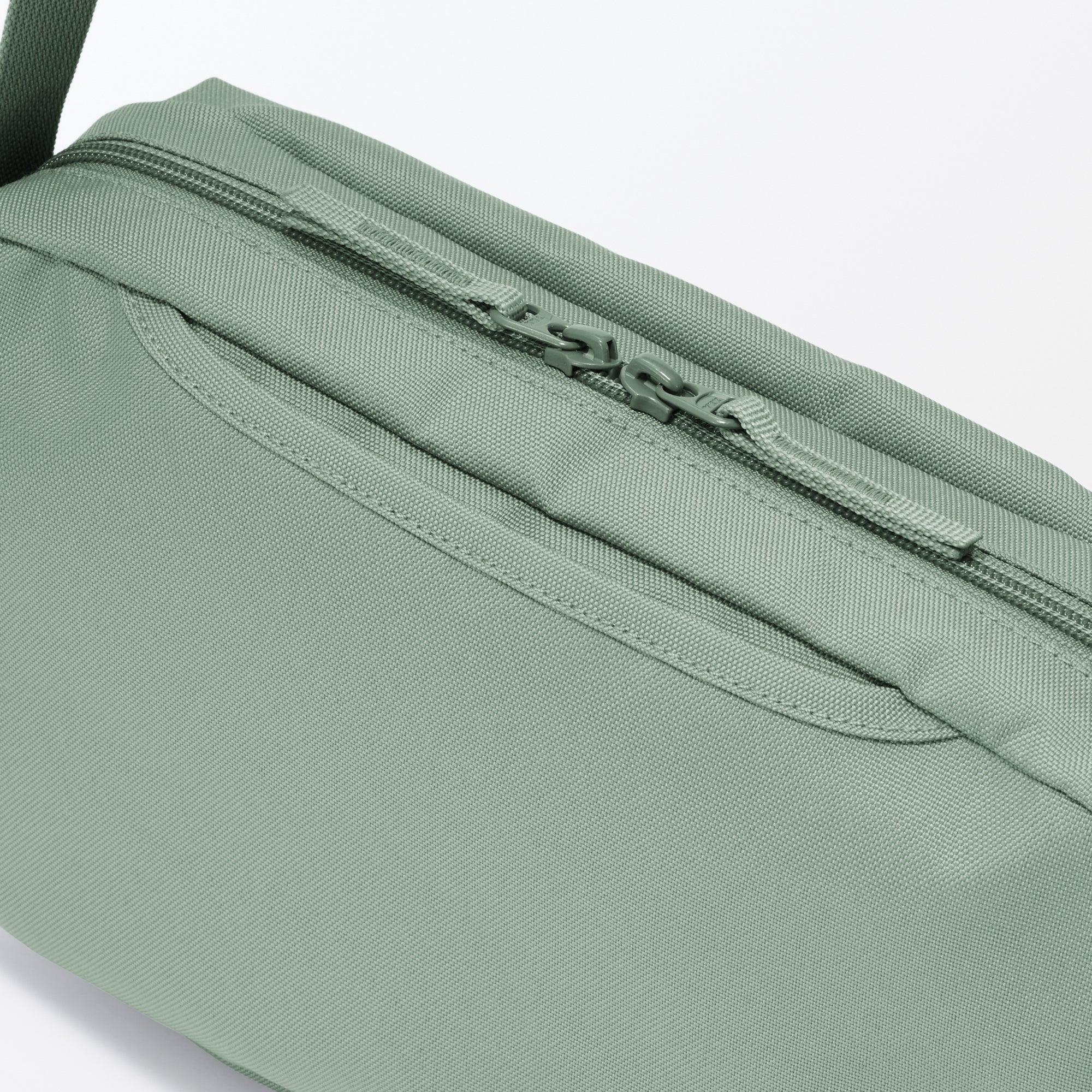 Back Pocket Shoulder Bag - Image 62