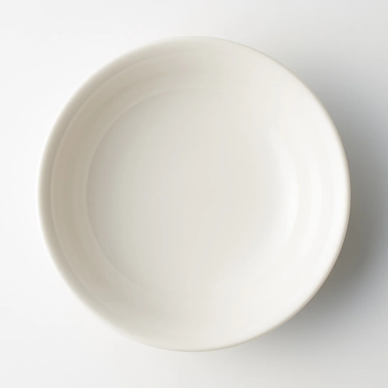 Beige Porcelain Deep Dish - Image 3