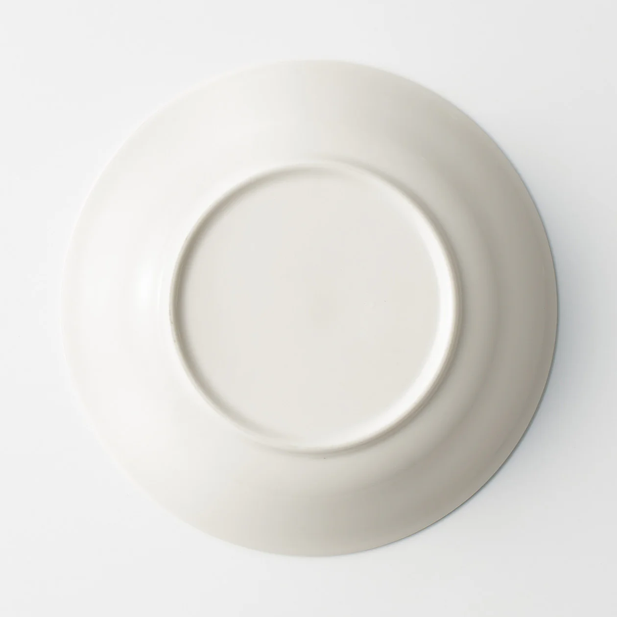 Beige Porcelain Deep Dish - Image 4