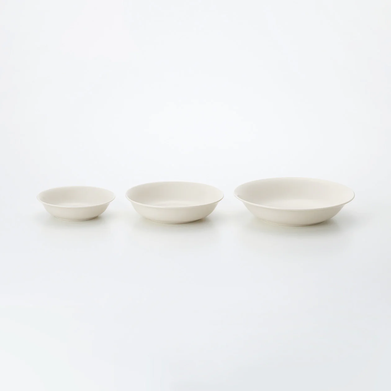 Beige Porcelain Deep Dish - Image 6