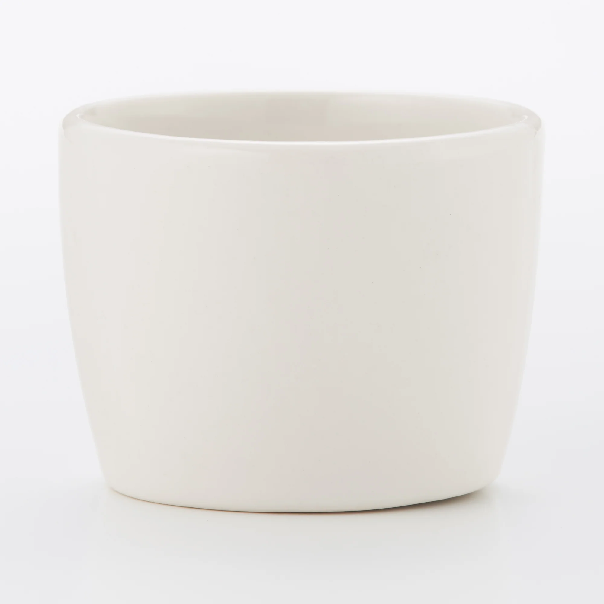 Beige Porcelain Egg Cup - Image 3