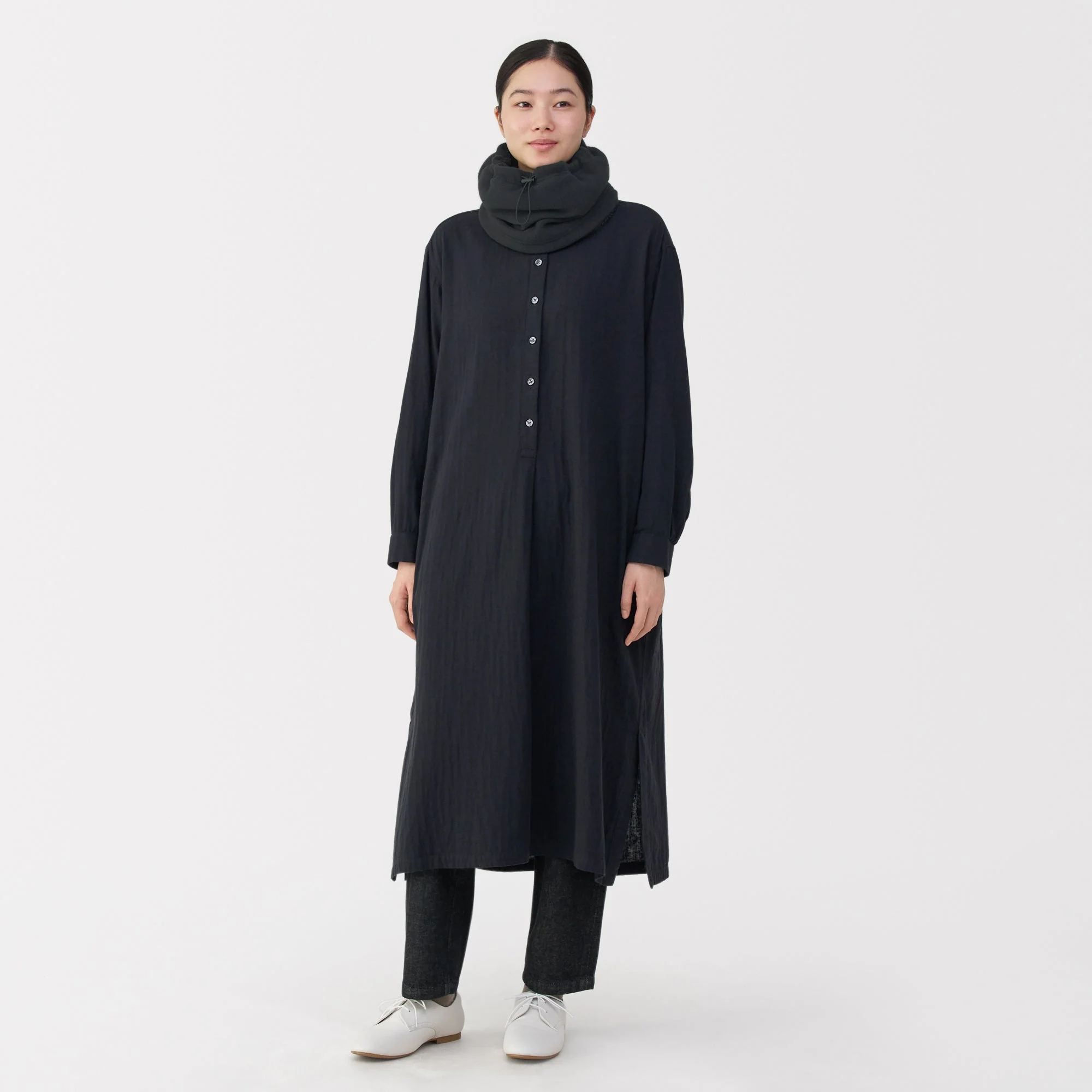 Boa Fleece Lined Neck Warmer - Image 10
