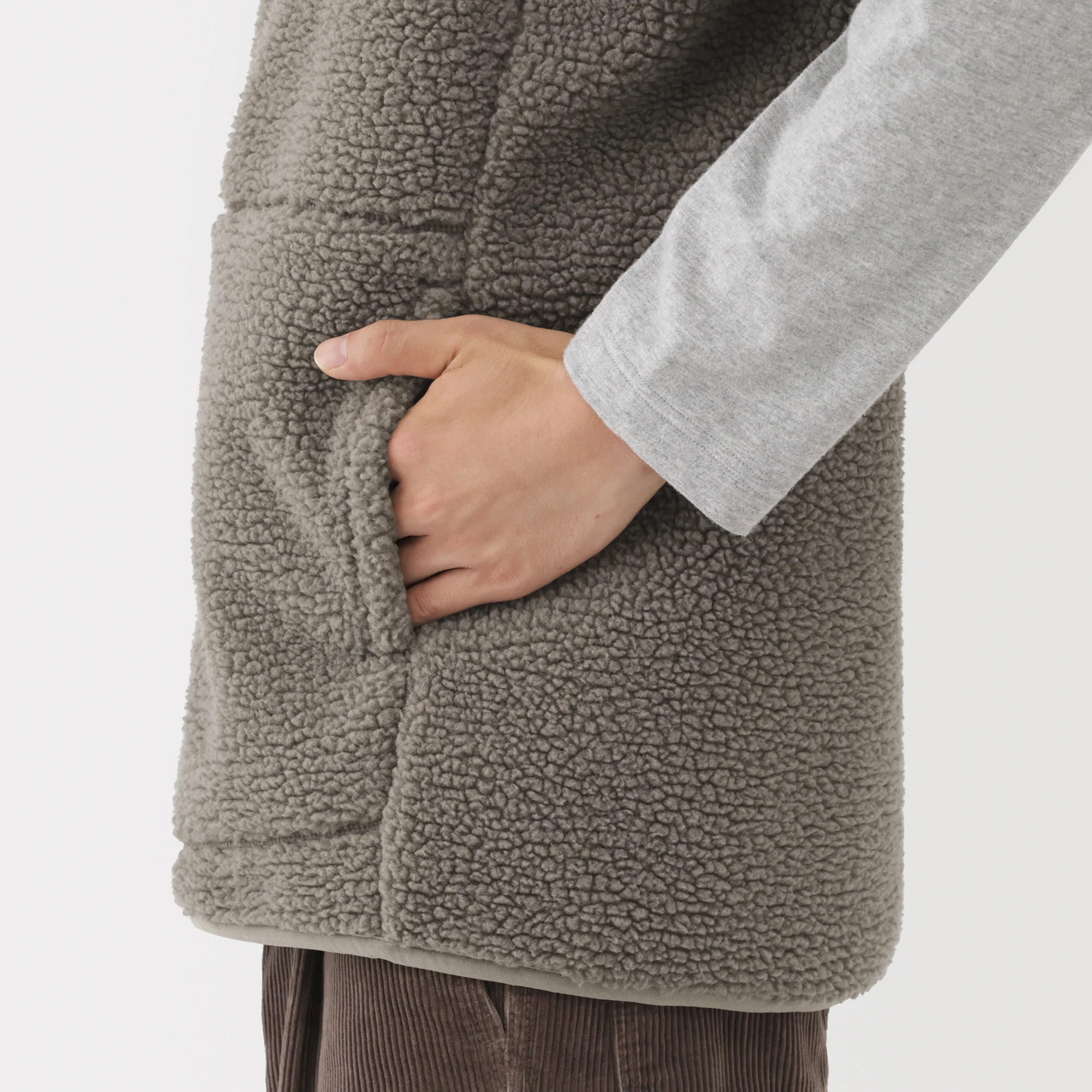 Boa Fleece Vest - Image 9