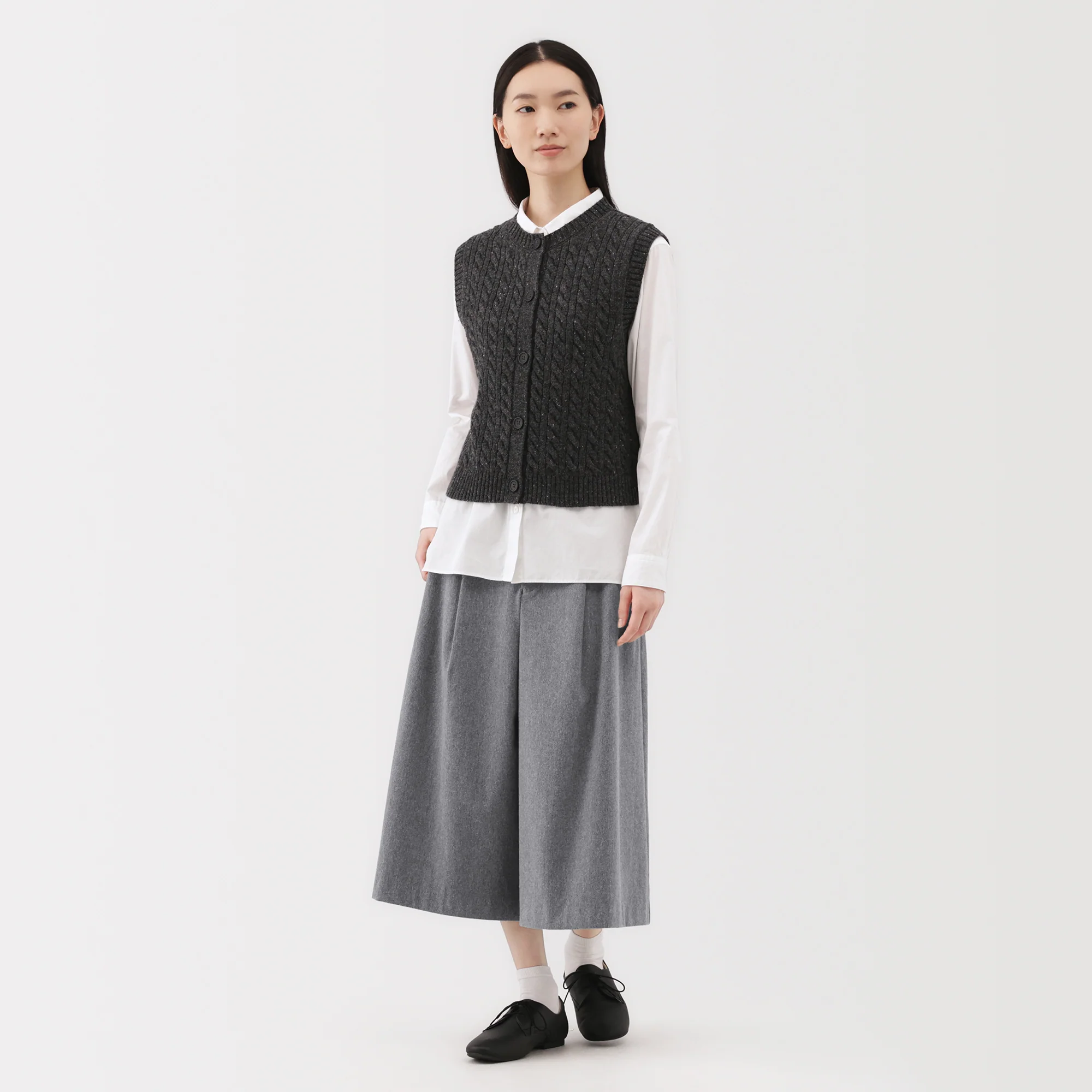 Brushed Cropped Pants - Image 14