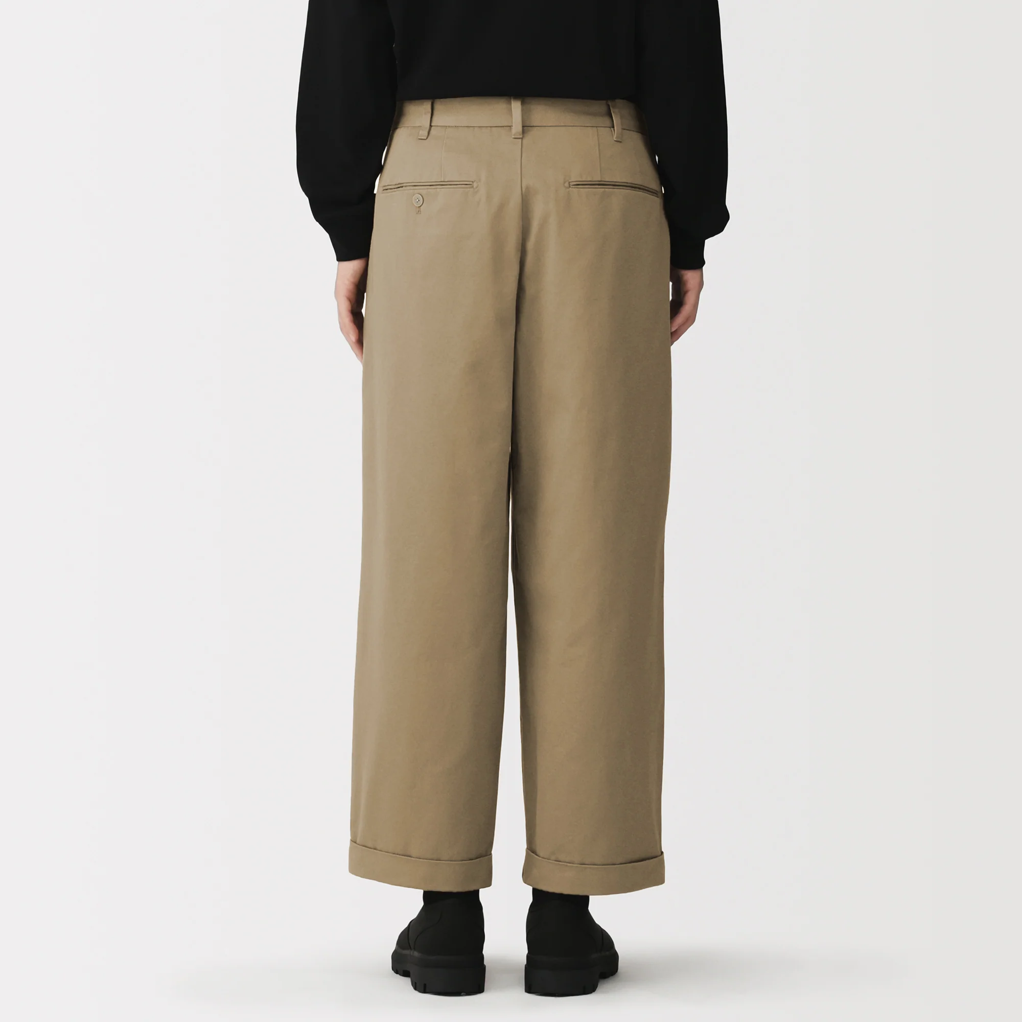 Chino Cropped Pants - Image 24