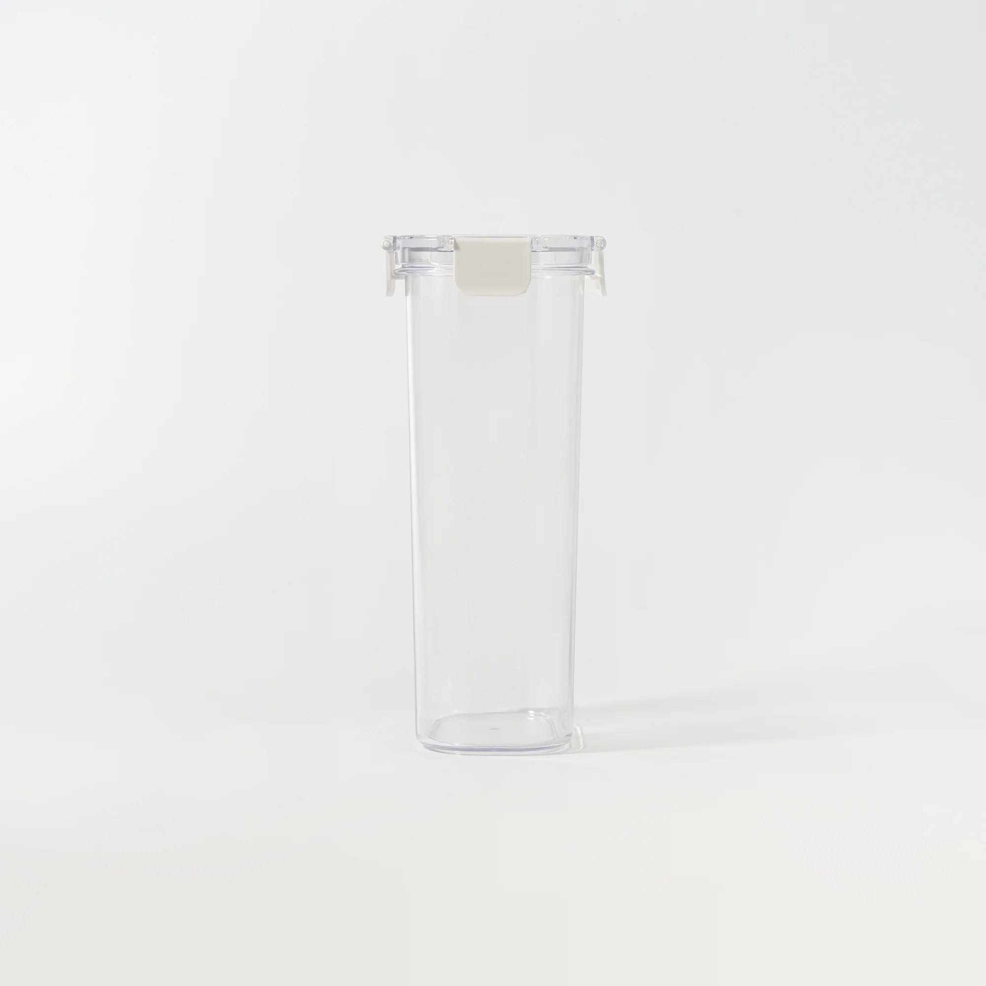 Clear Storage Container - 1.66 L - Image 3