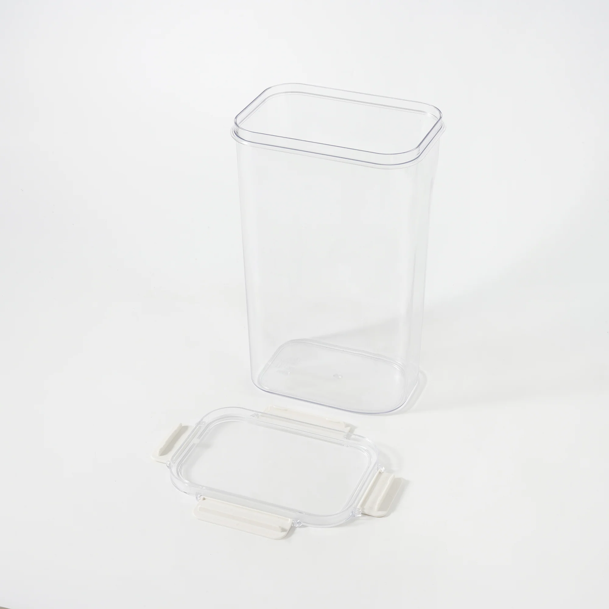 Clear Storage Container - 4.74 L - Image 6