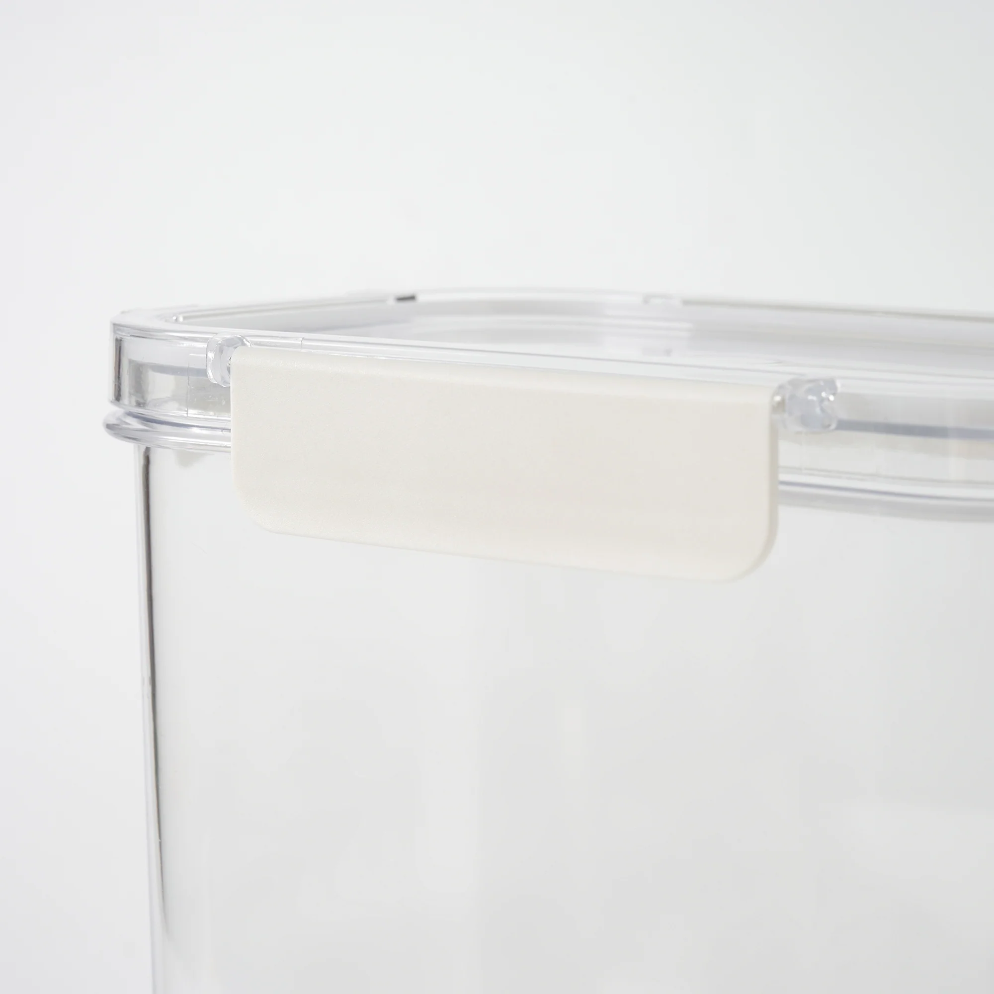 Clear Storage Container - 4.74 L - Image 9
