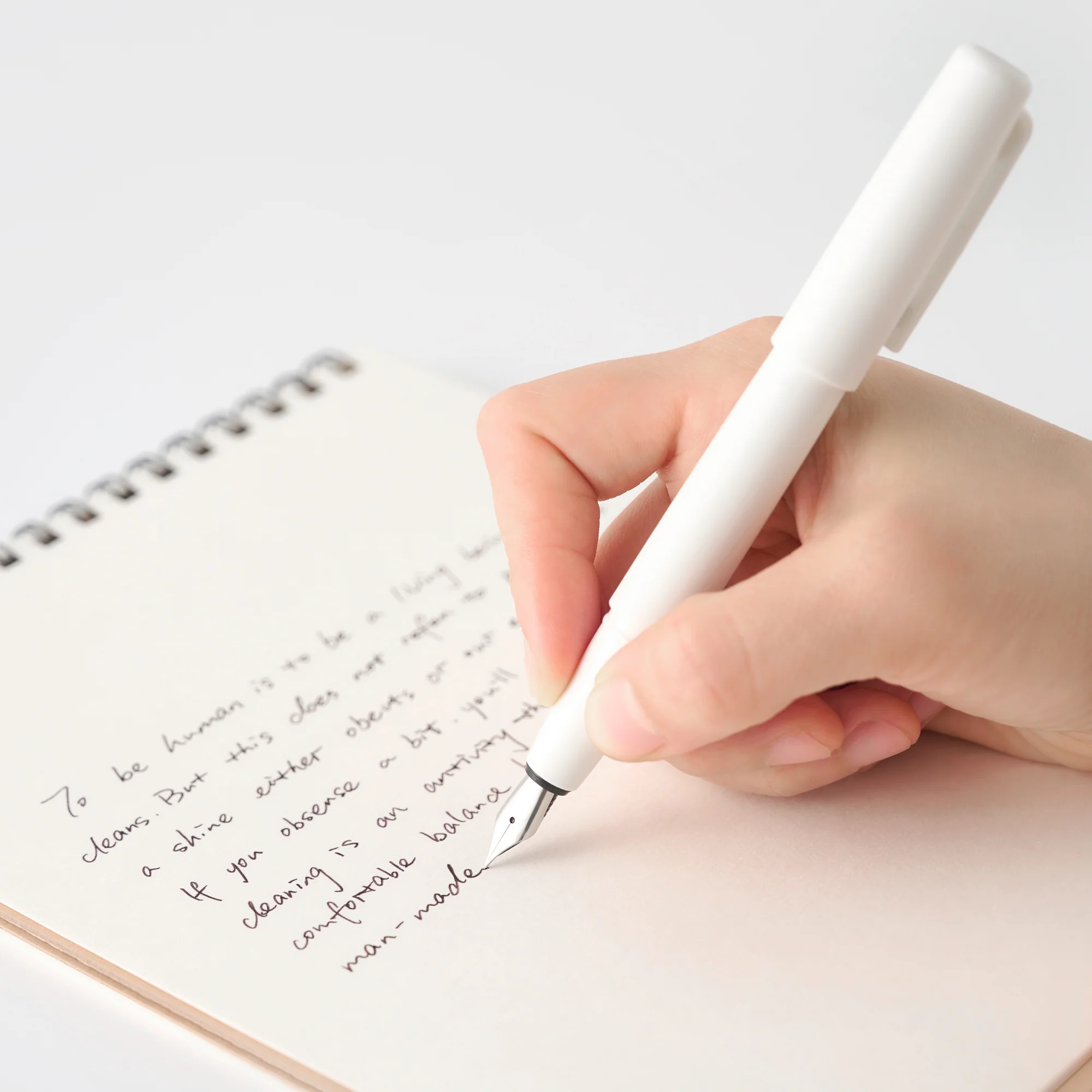 Compact Fountain Pen - Image 2