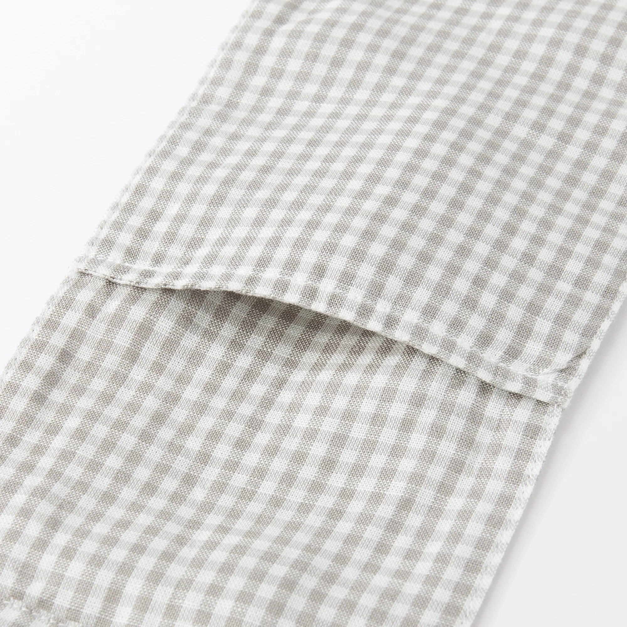 Cool Touch Patterned Scarf with Pocket - Image 13