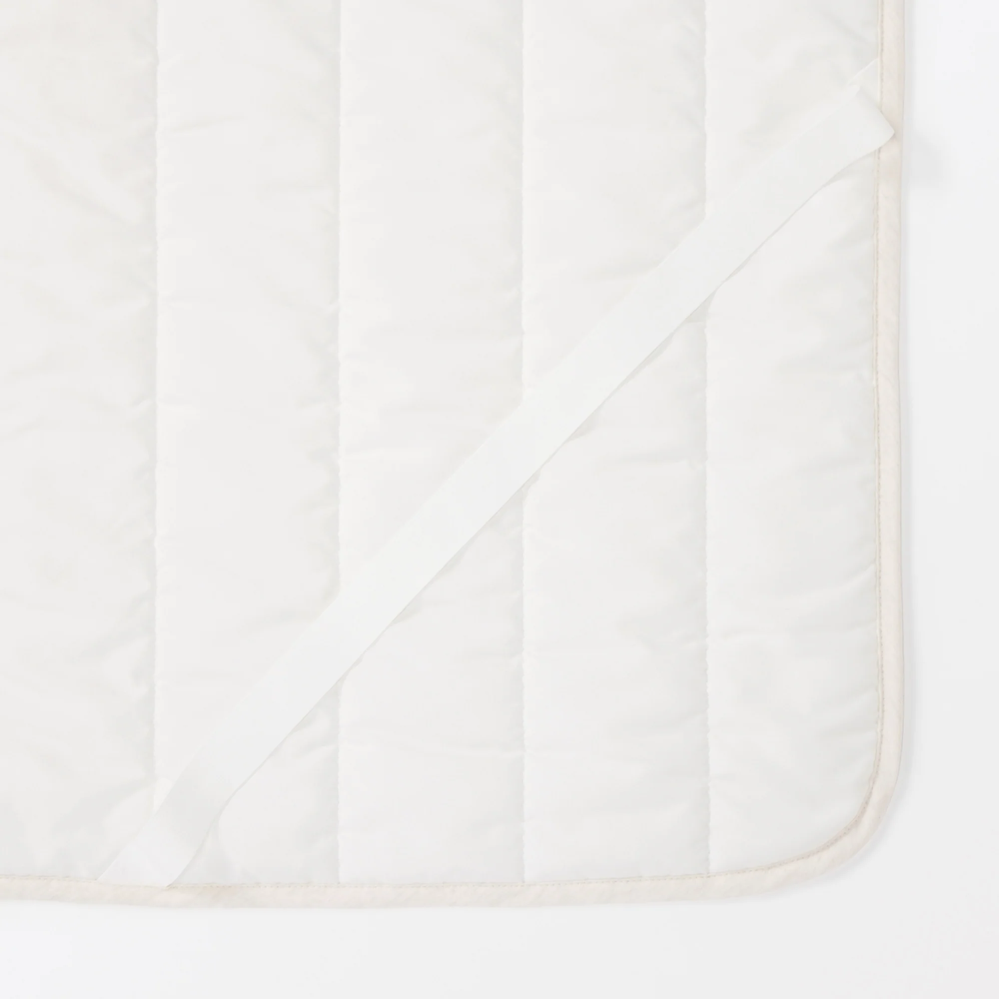 Cool Touch Quilted Pad - Double - Image 3