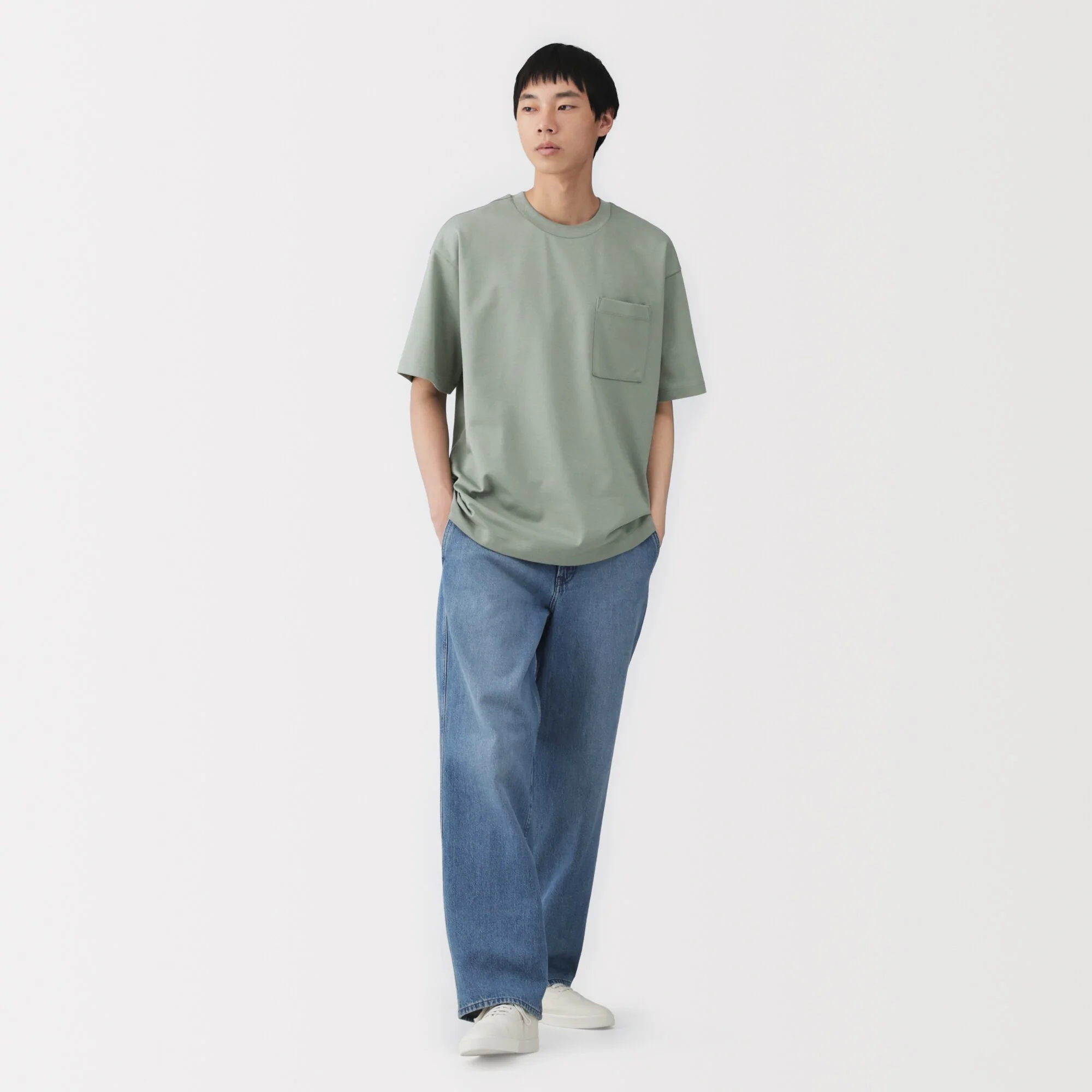 Cool Touch Wide T-Shirt - Image 11
