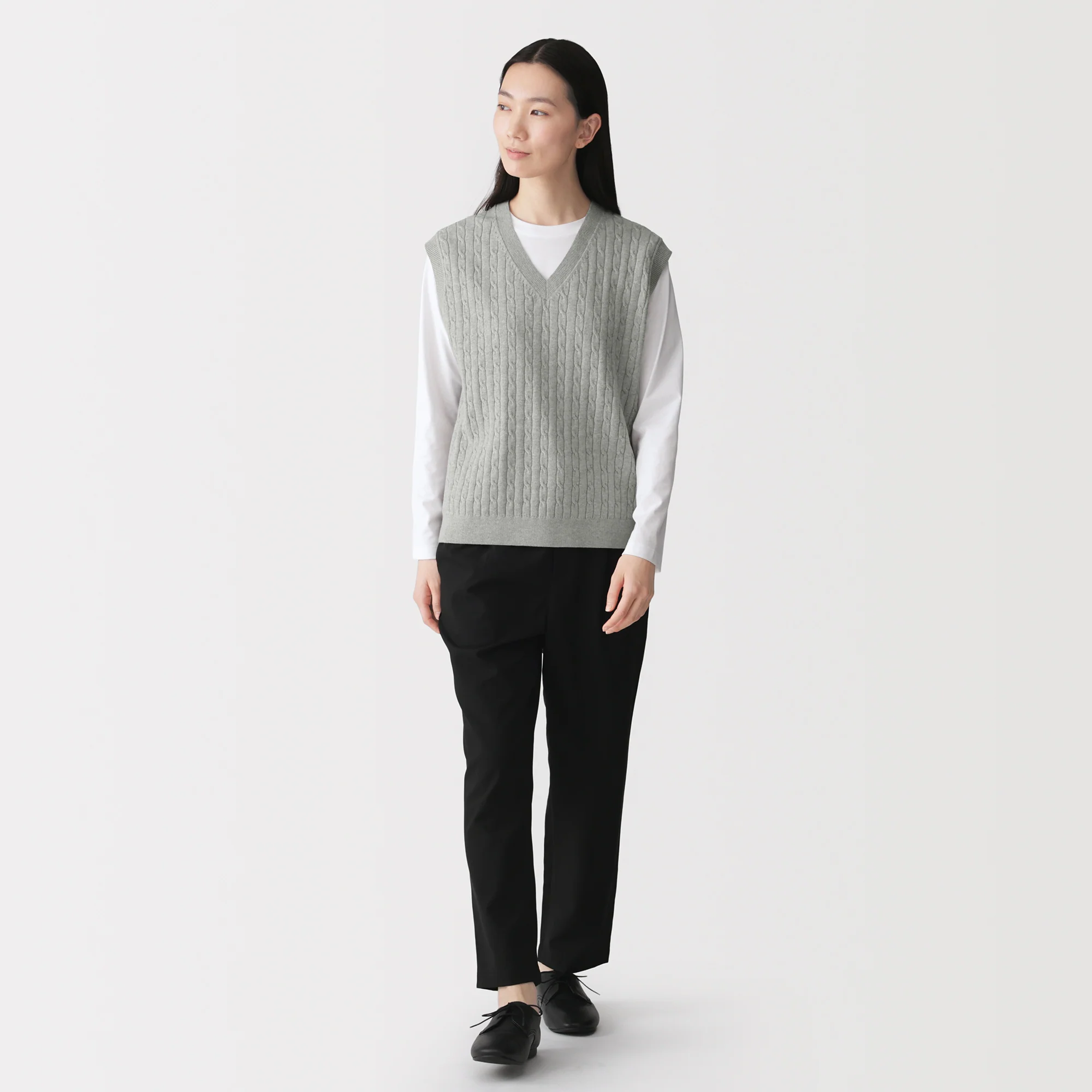Cotton Blend Cable Vest - Image 11