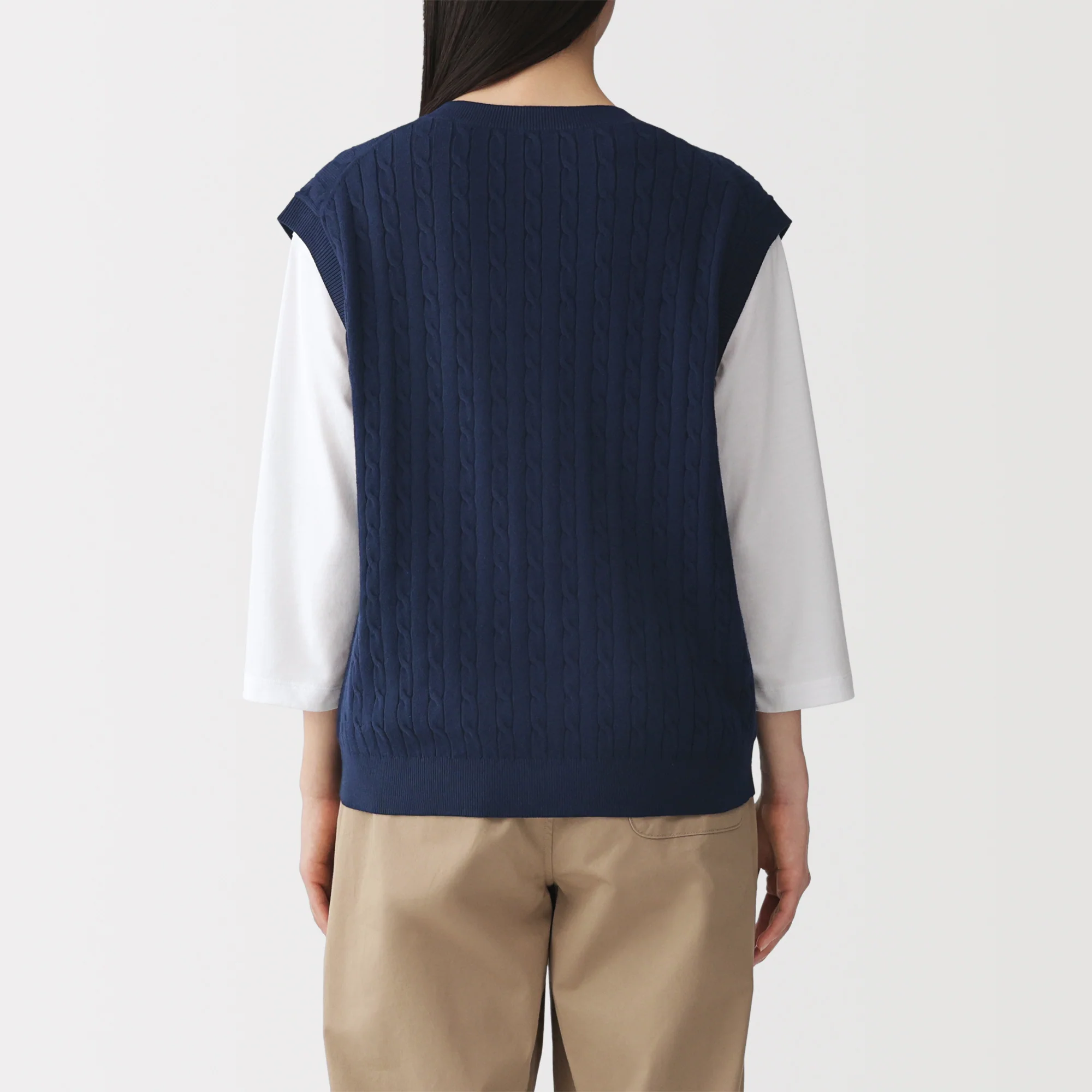 Cotton Blend Cable Vest - Image 13