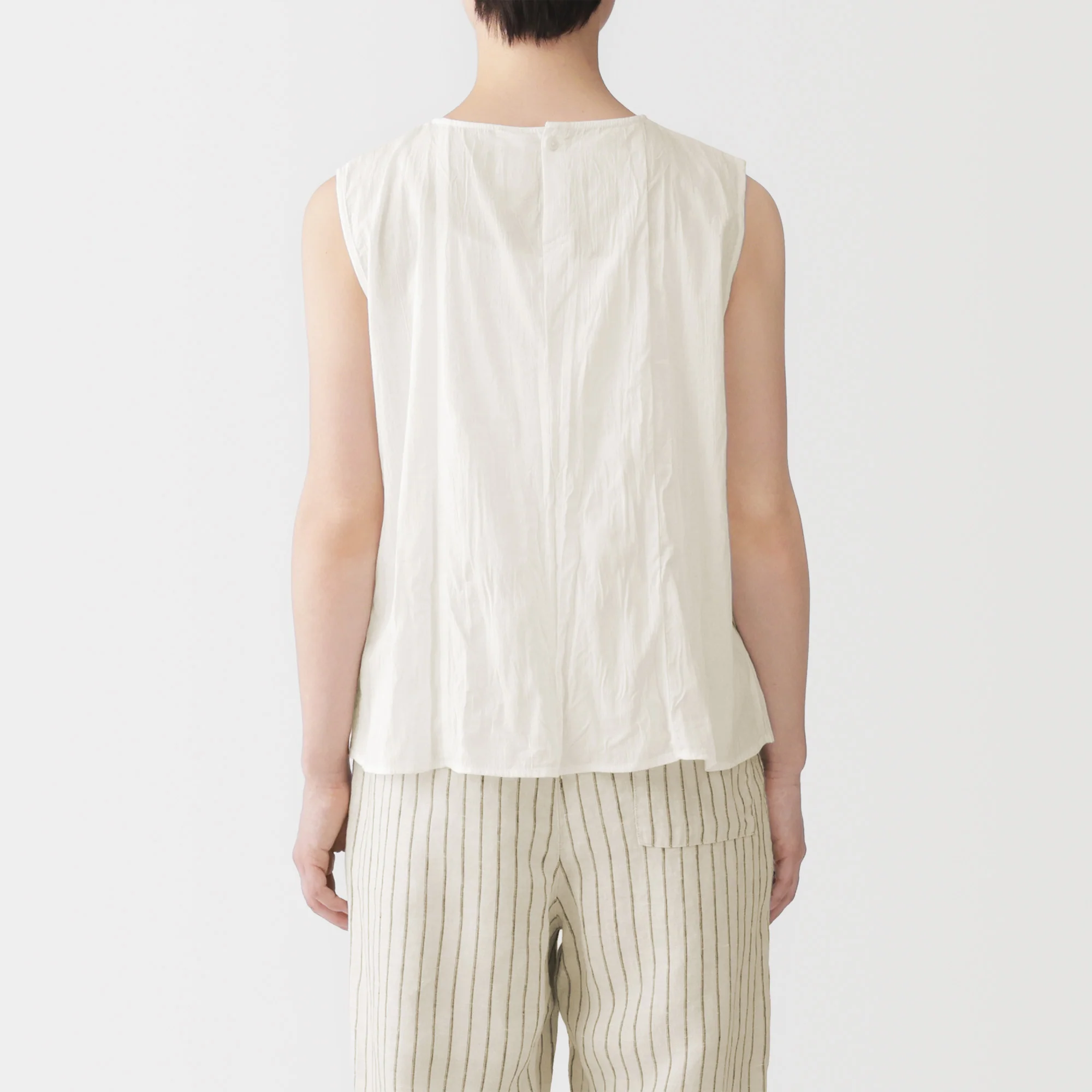 Cotton Crepe Sleeveless Blouse - Image 6