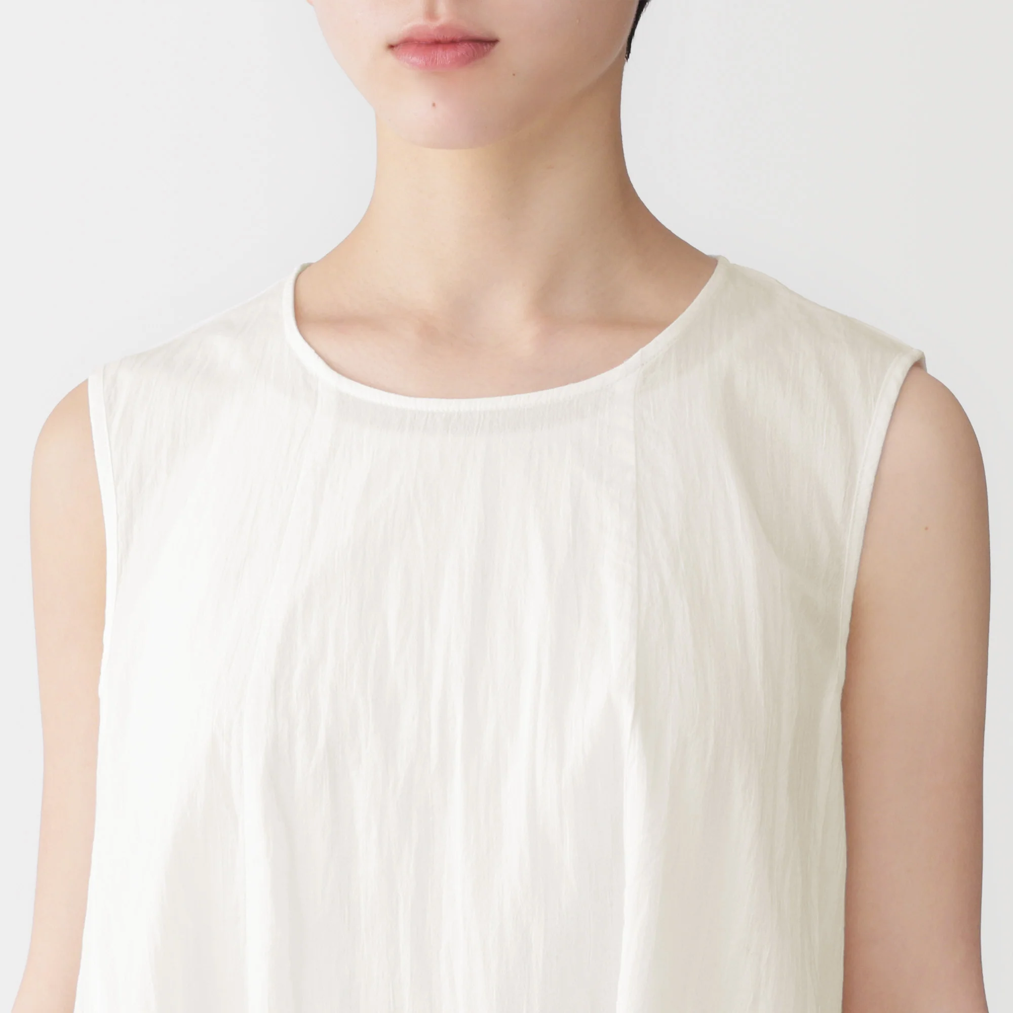 Cotton Crepe Sleeveless Blouse - Image 7