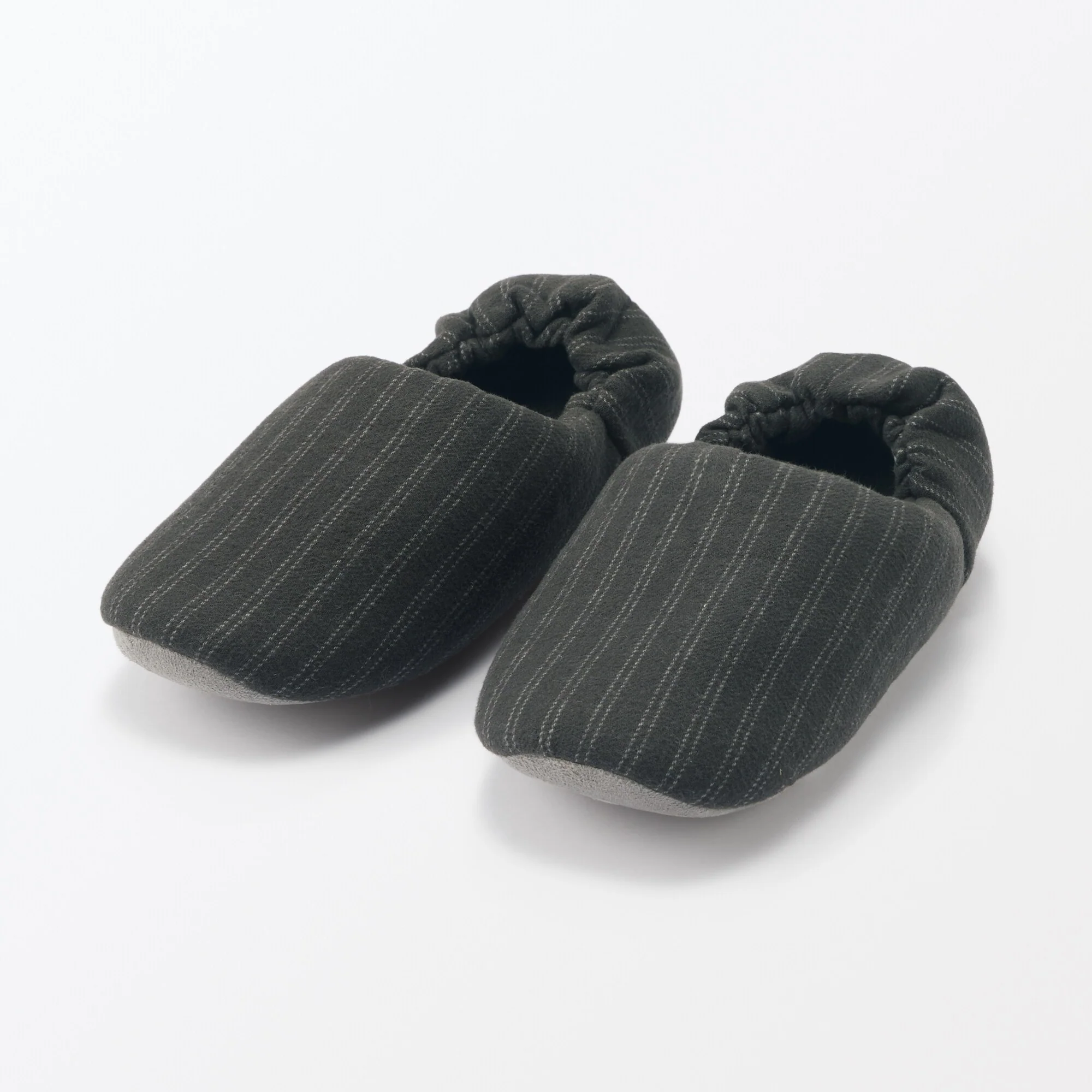 Cotton Flannel Room Shoes - Image 14