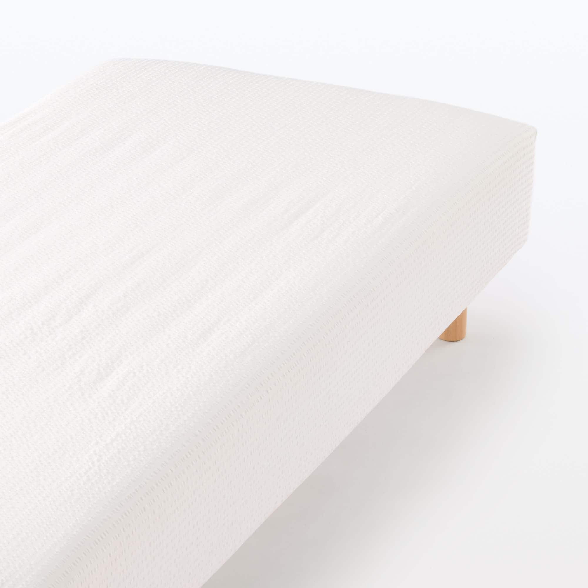 Cotton Seersucker Fitted Sheet - Image 5