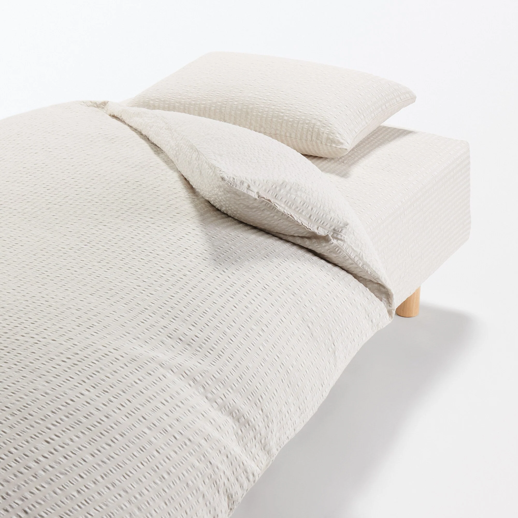 Cotton Seersucker Pillowcase - Image 12