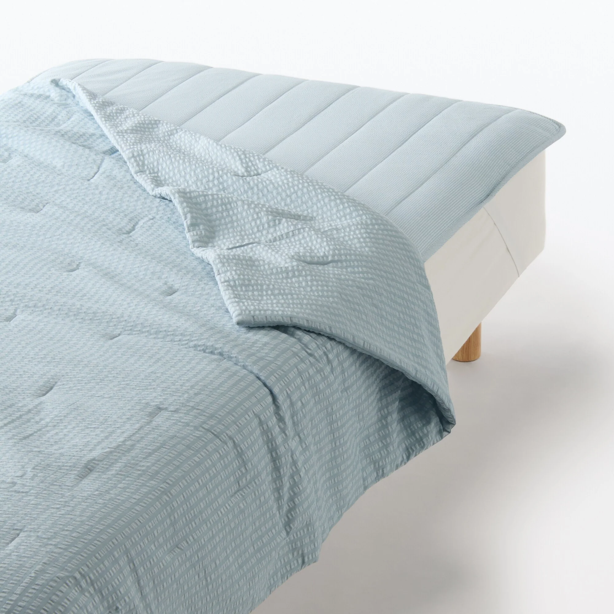 Cotton Seersucker Quilted Pad - Double - Image 4